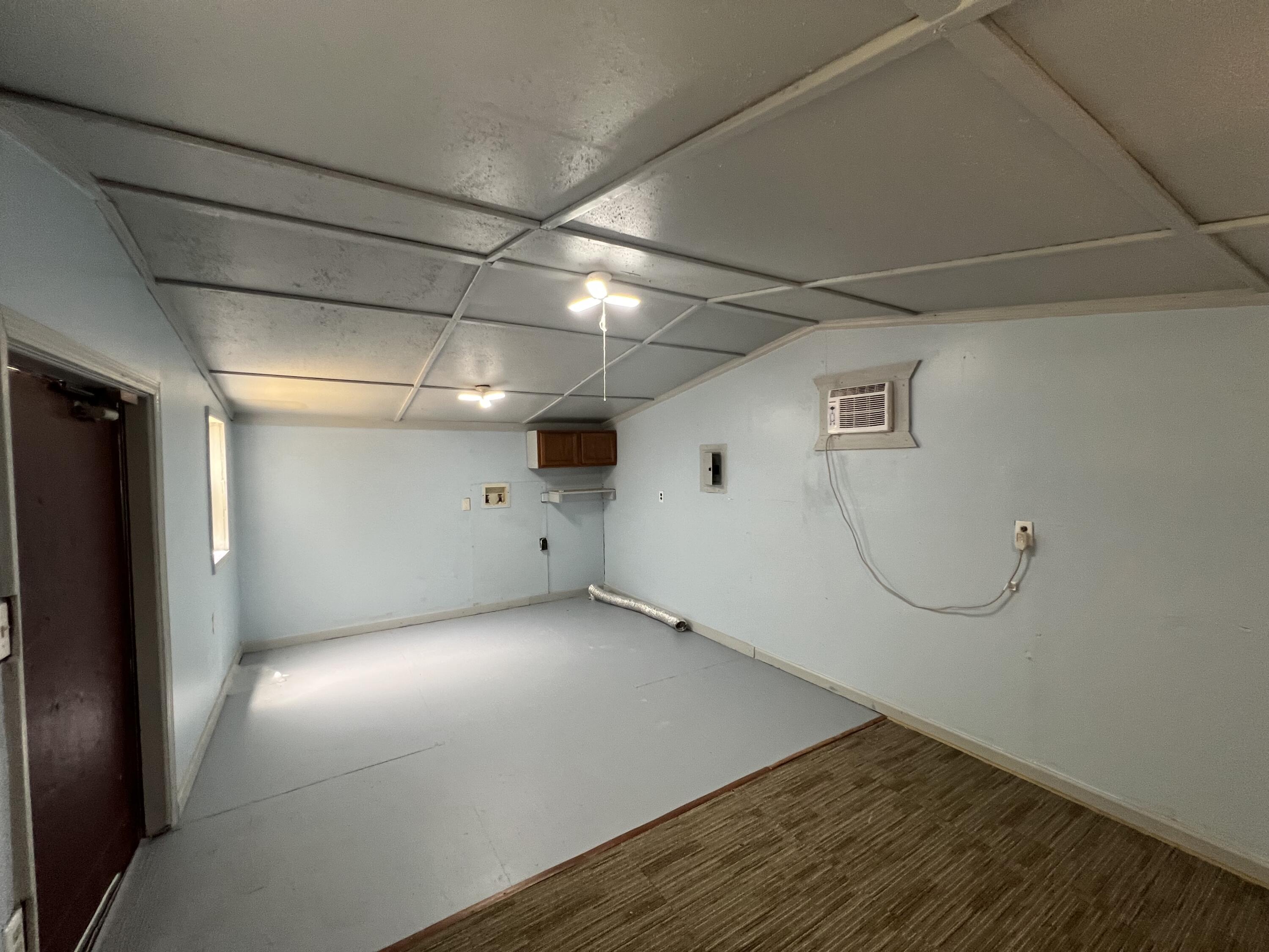 CHOCTAW 2ND ADDN - Residential Lease