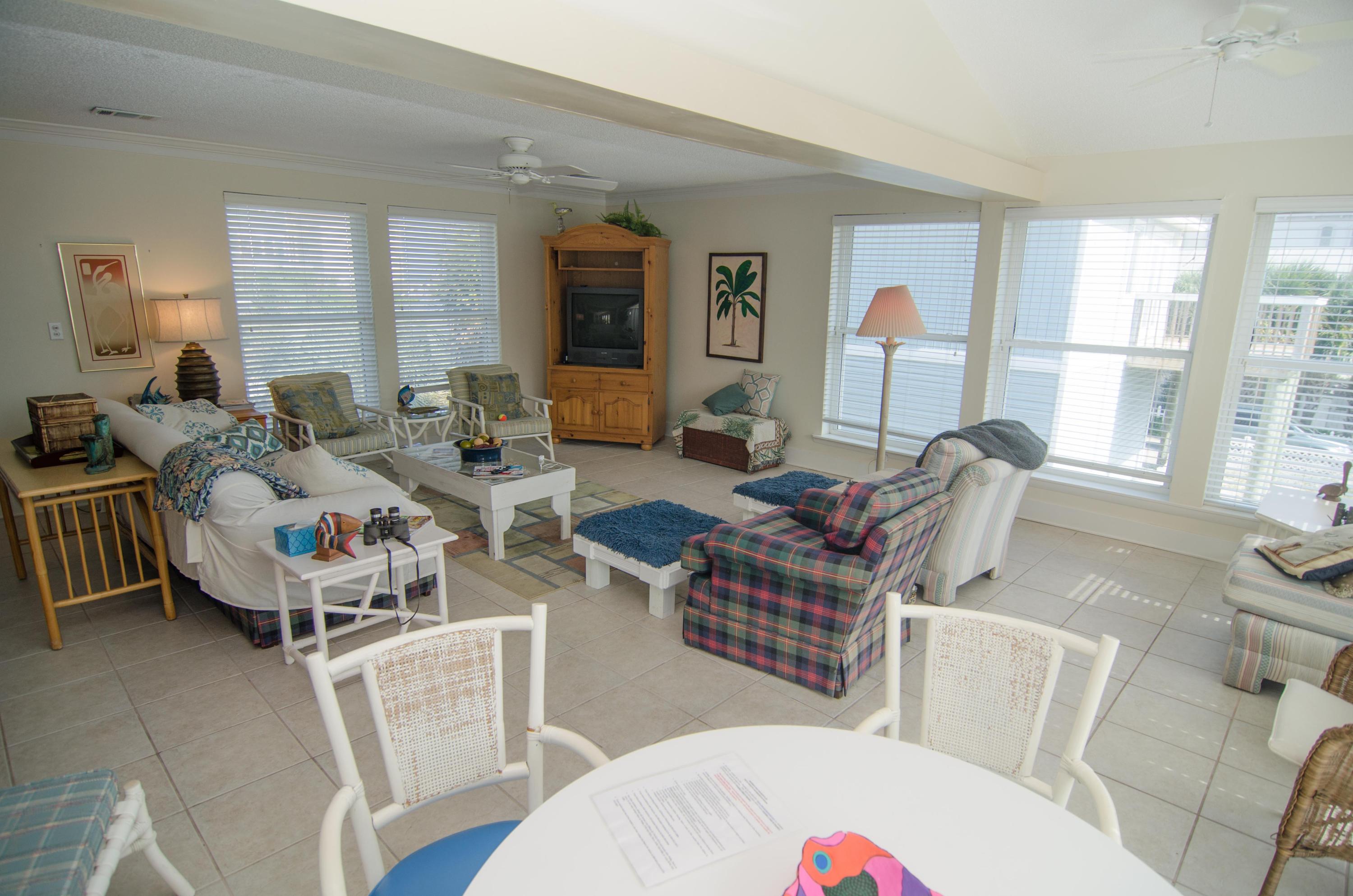 SANDPIPER BEACH COLONY UNREC - Residential