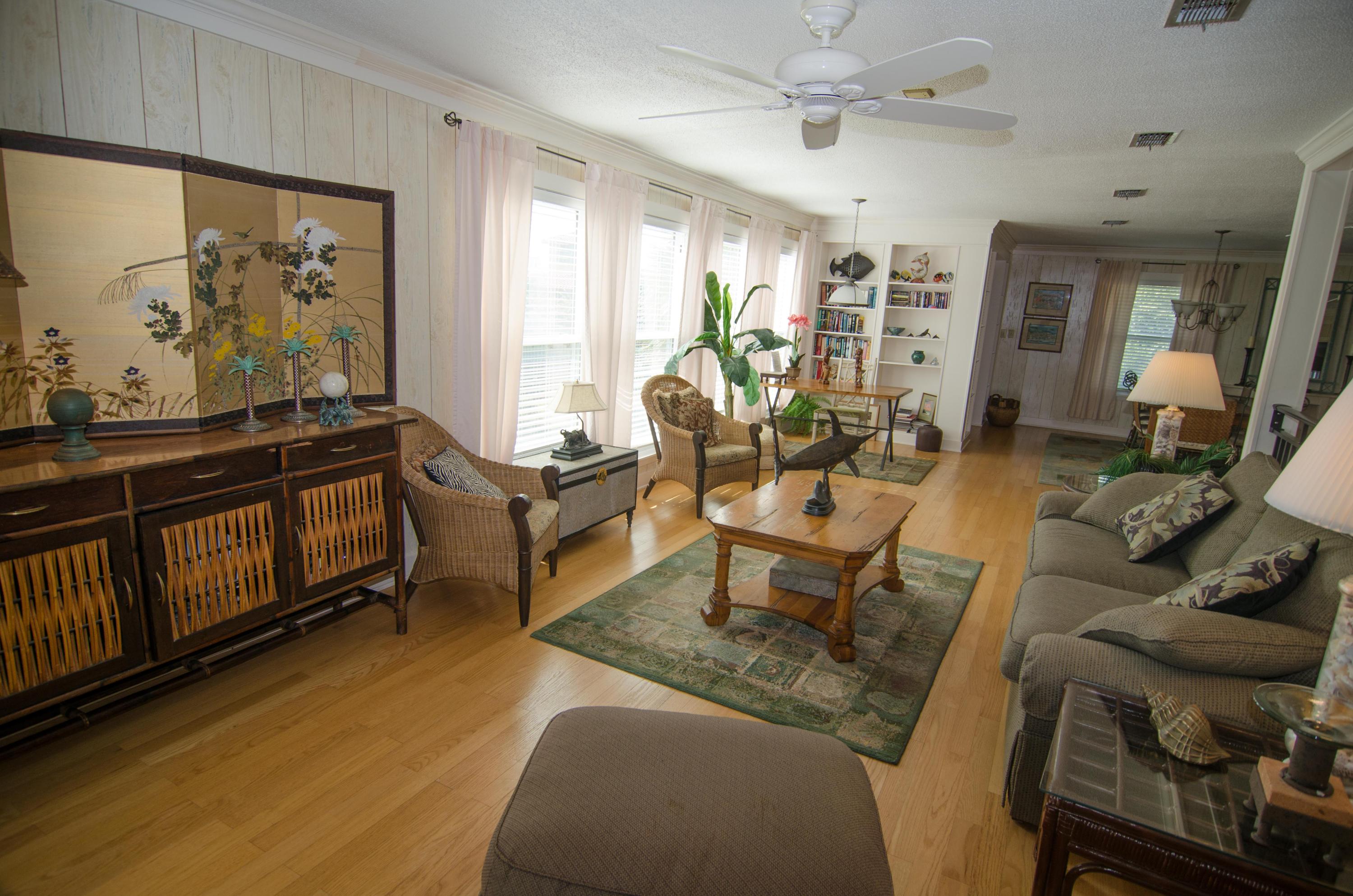 SANDPIPER BEACH COLONY UNREC - Residential