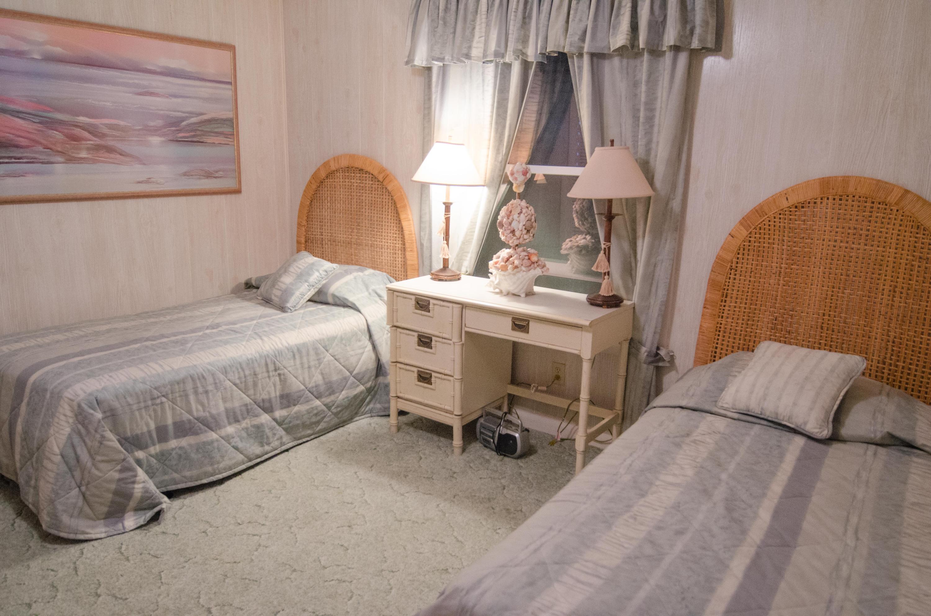 SANDPIPER BEACH COLONY UNREC - Residential