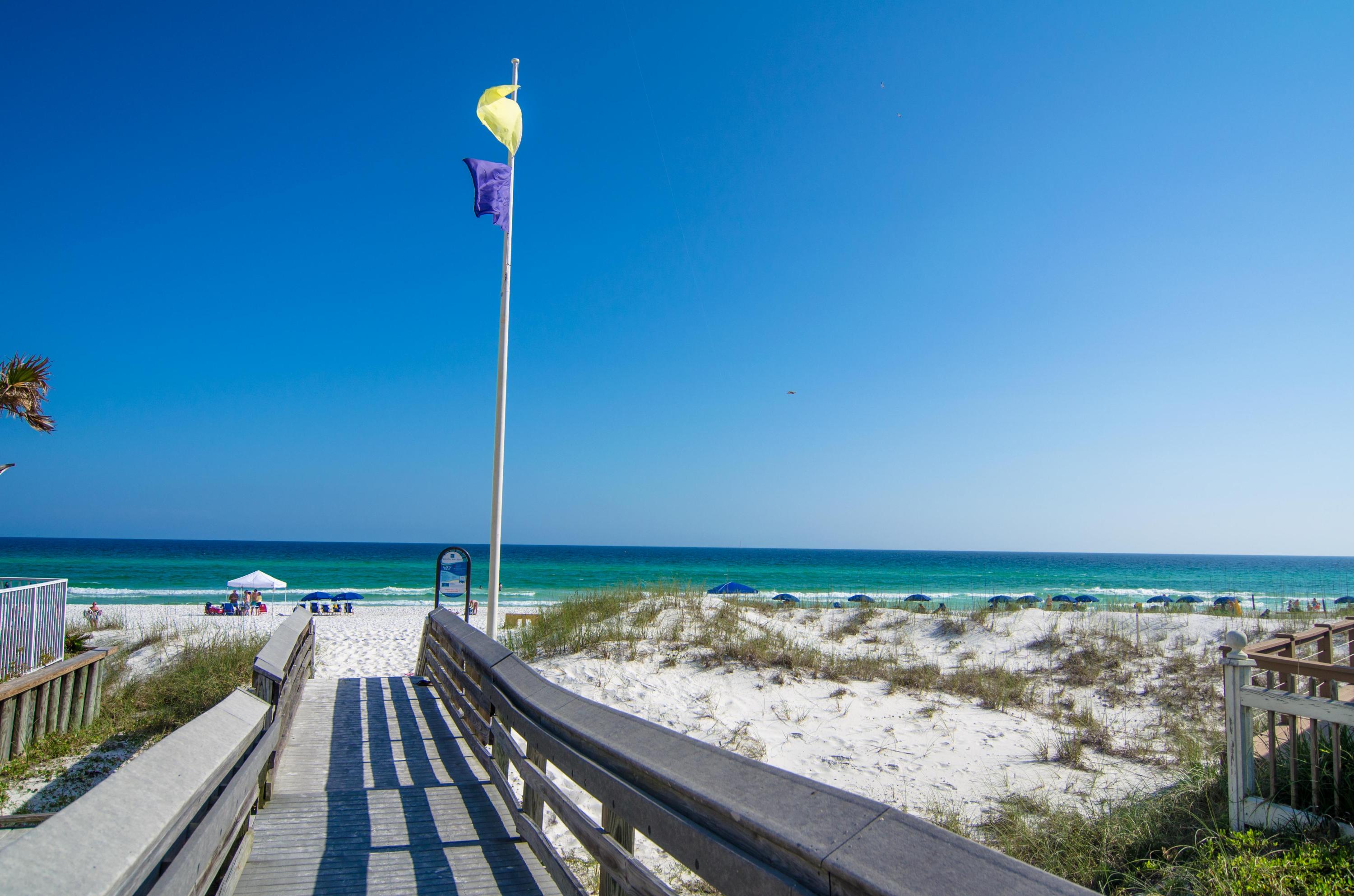 SANDPIPER BEACH COLONY UNREC - Residential