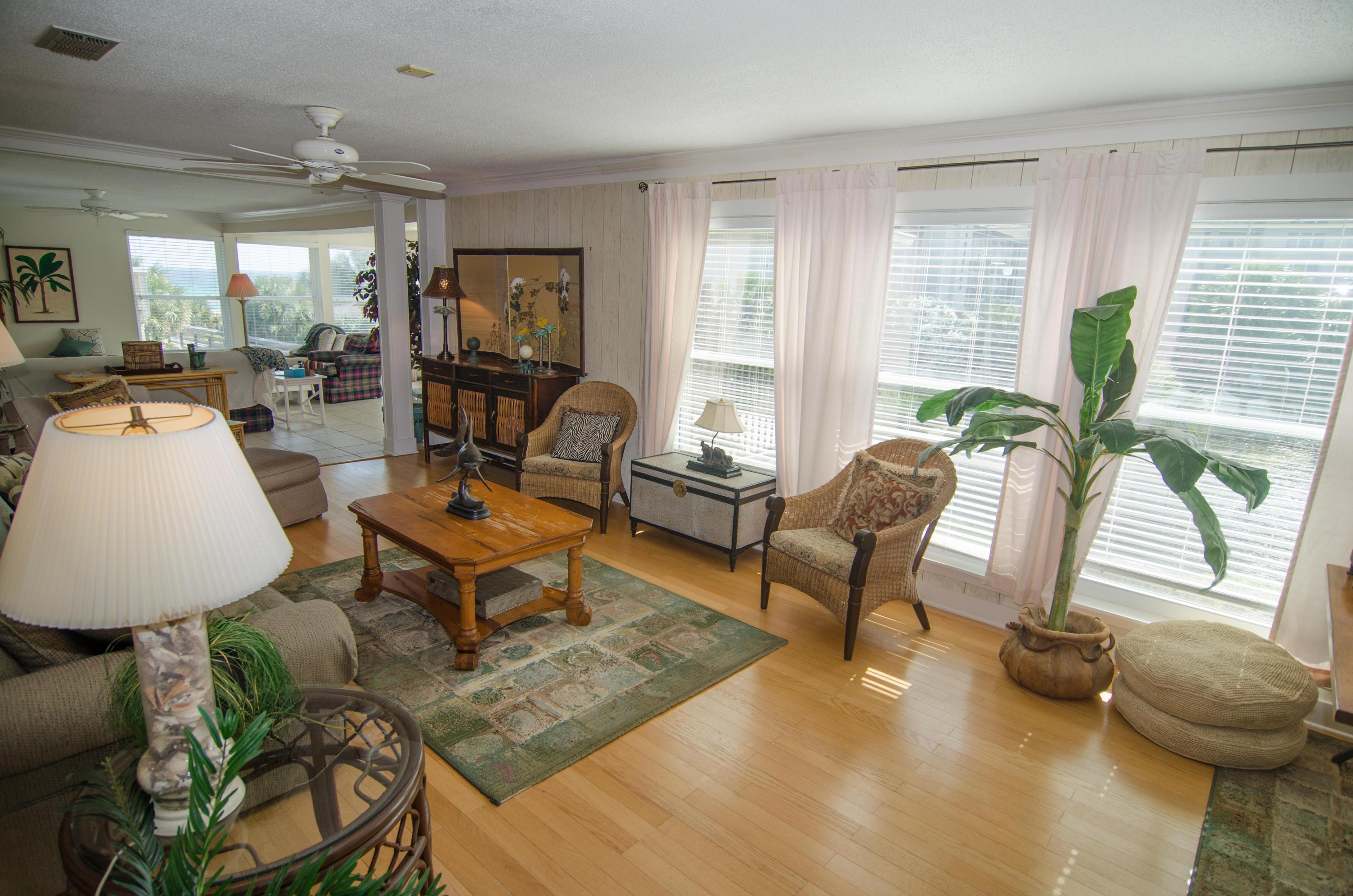 SANDPIPER BEACH COLONY UNREC - Residential