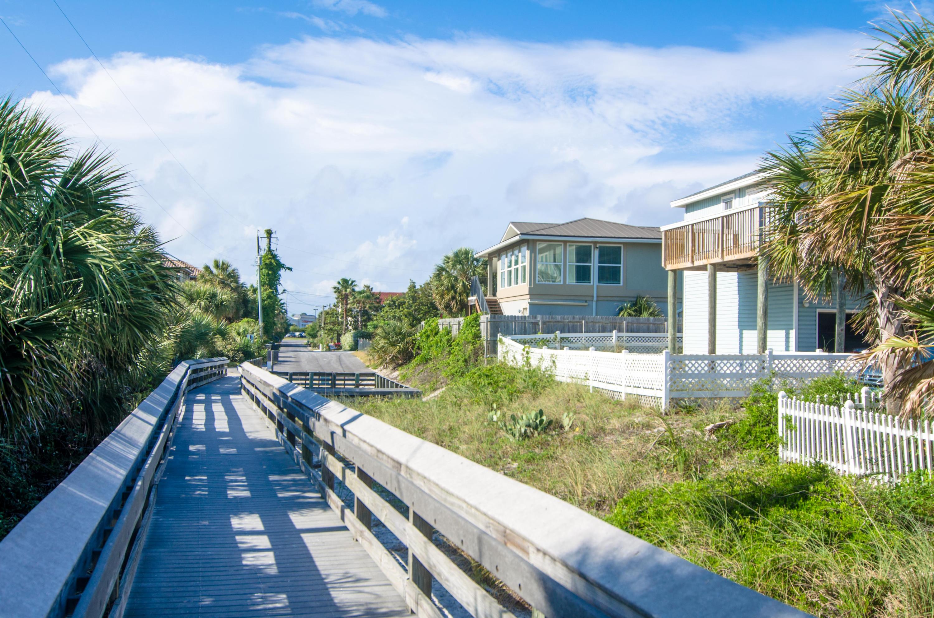 SANDPIPER BEACH COLONY UNREC - Residential