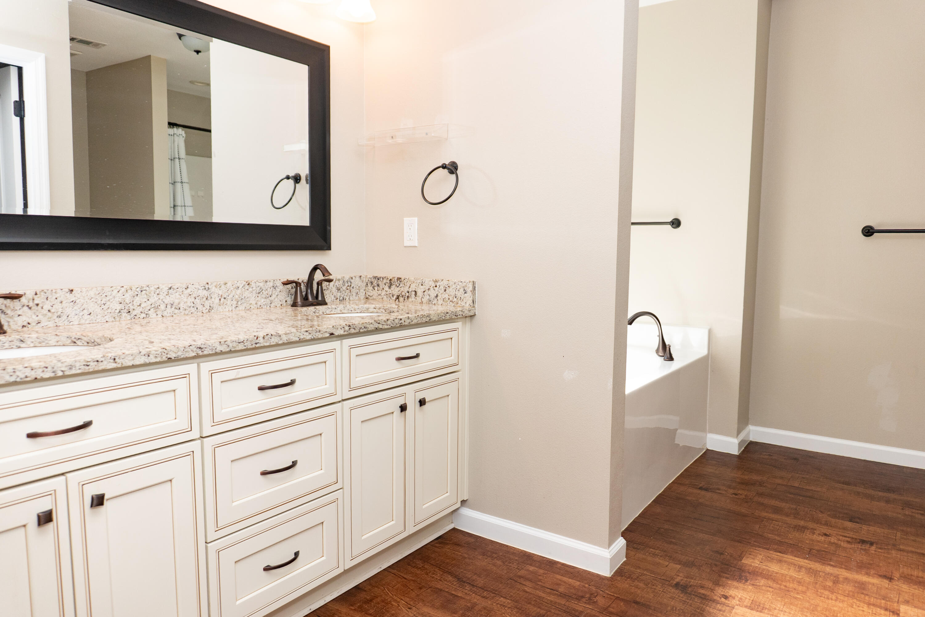 NORTHWOOD ADDN - Residential Lease