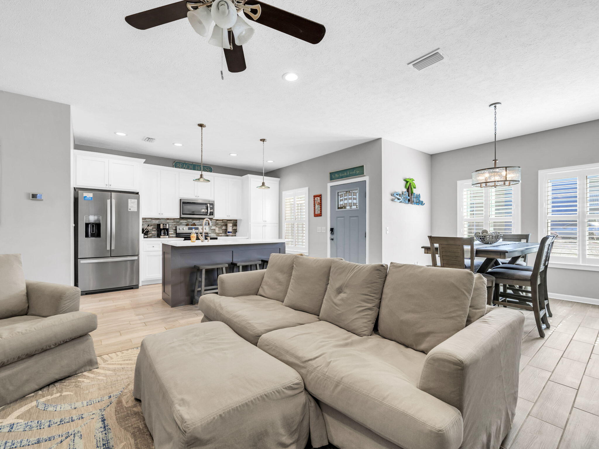 SILVER SANDS BEACH - Residential