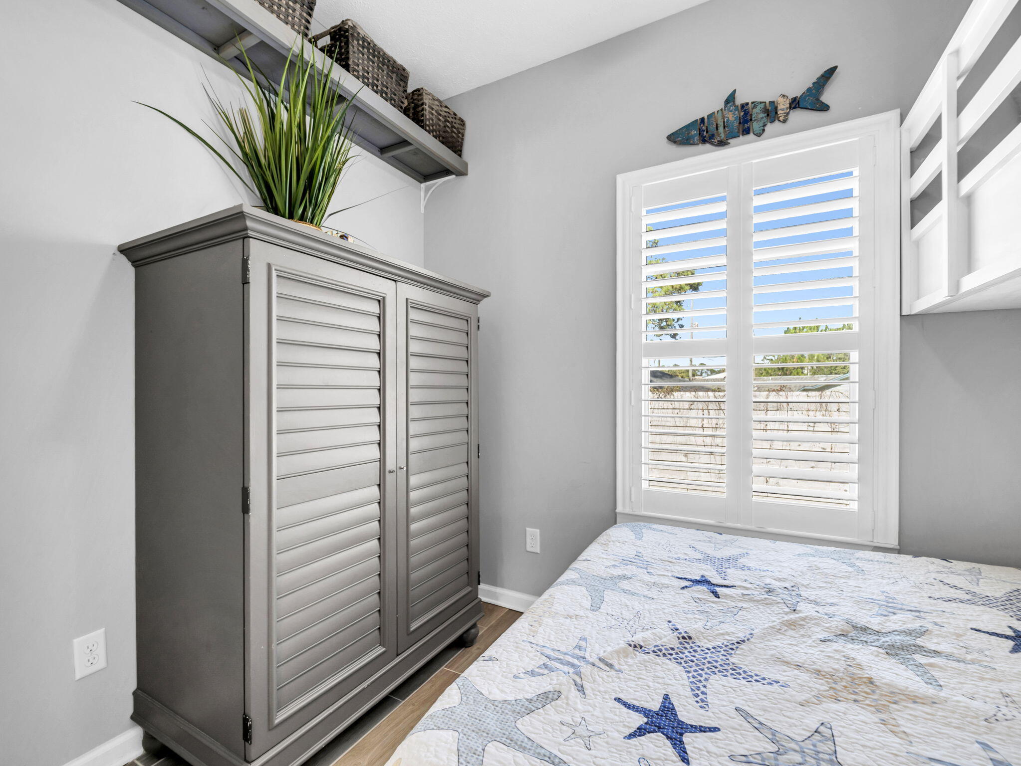 SILVER SANDS BEACH - Residential