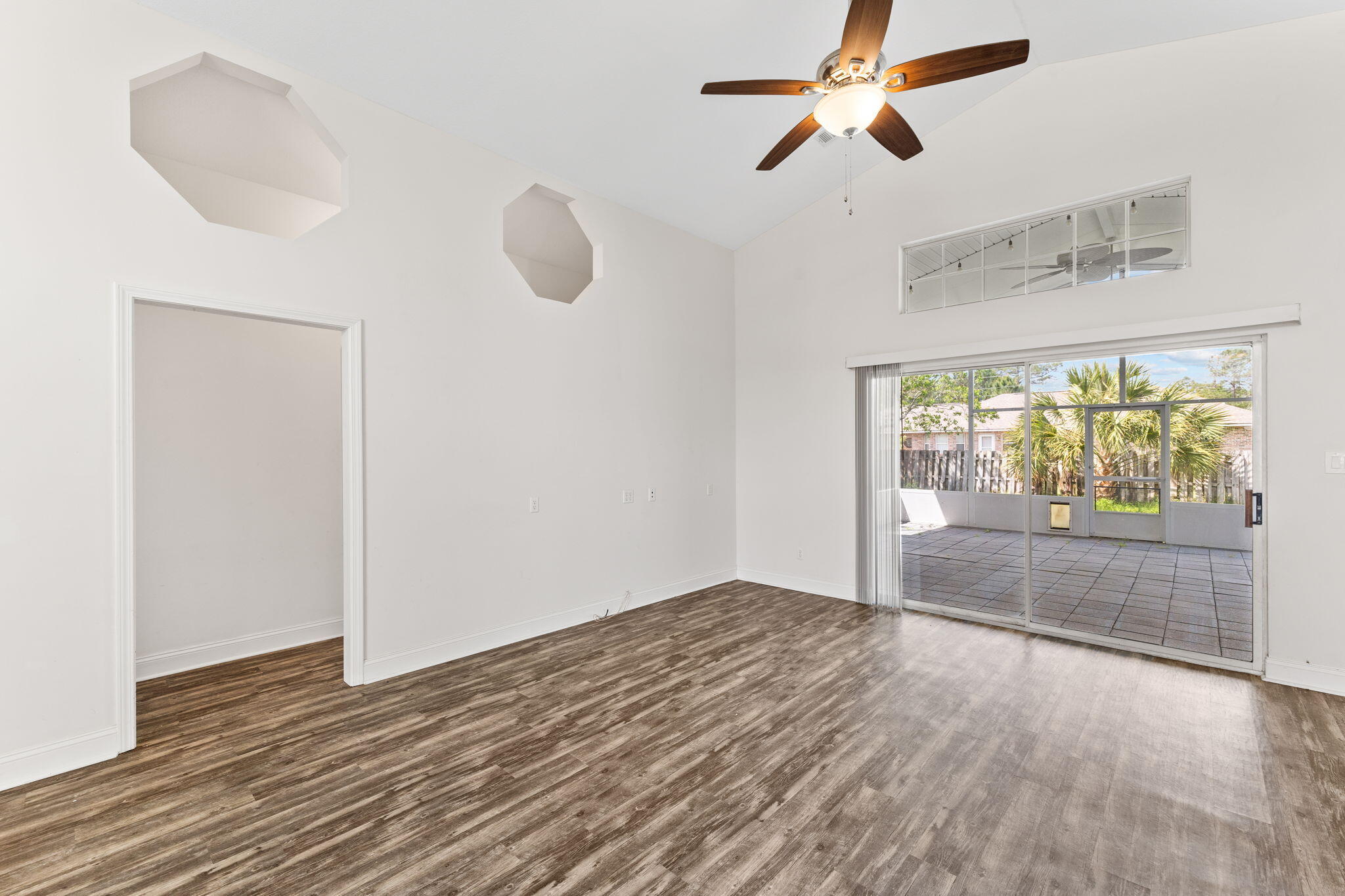 HIDDEN HARBOR ESTATES - Residential