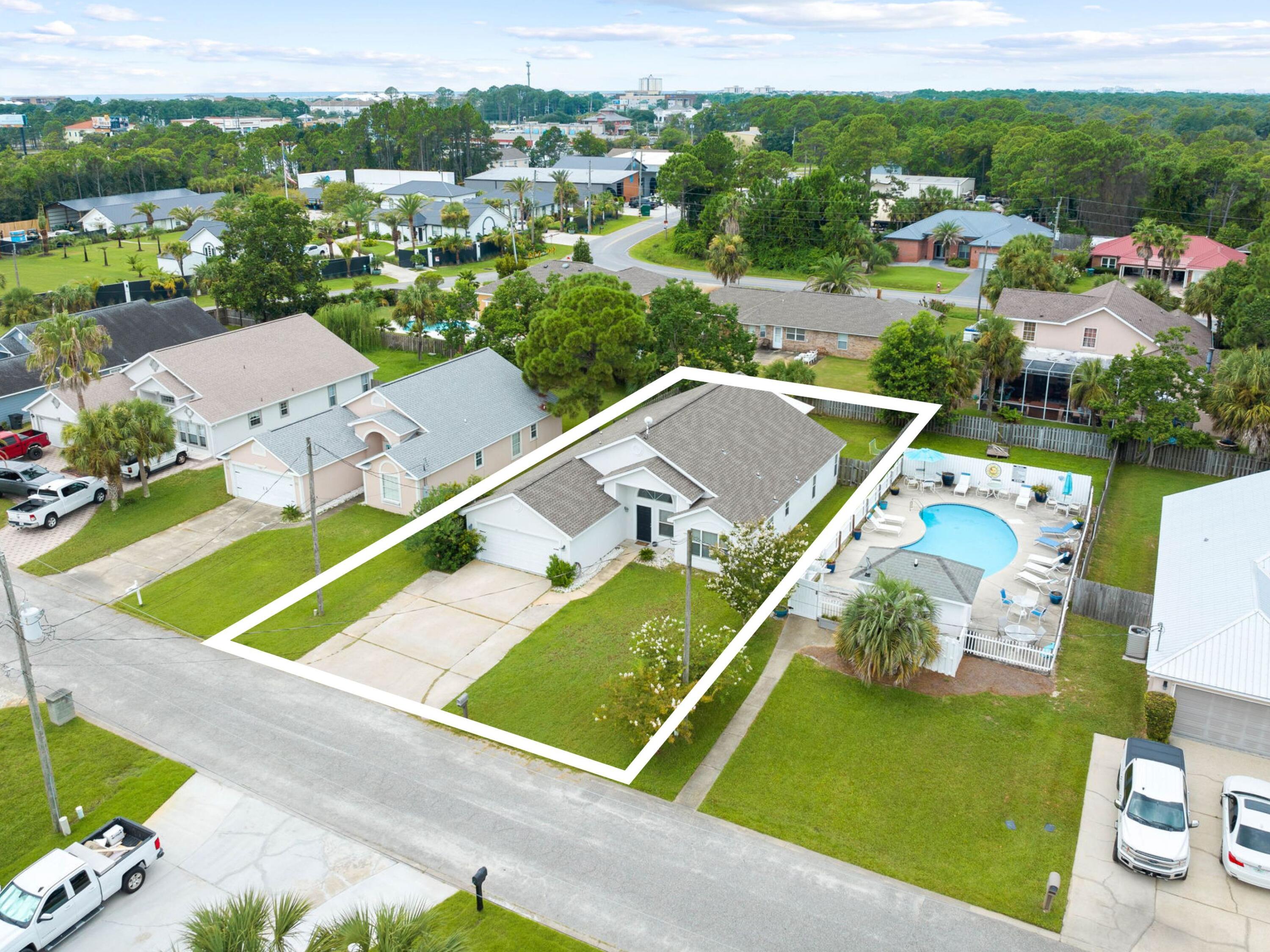 HIDDEN HARBOR ESTATES - Residential