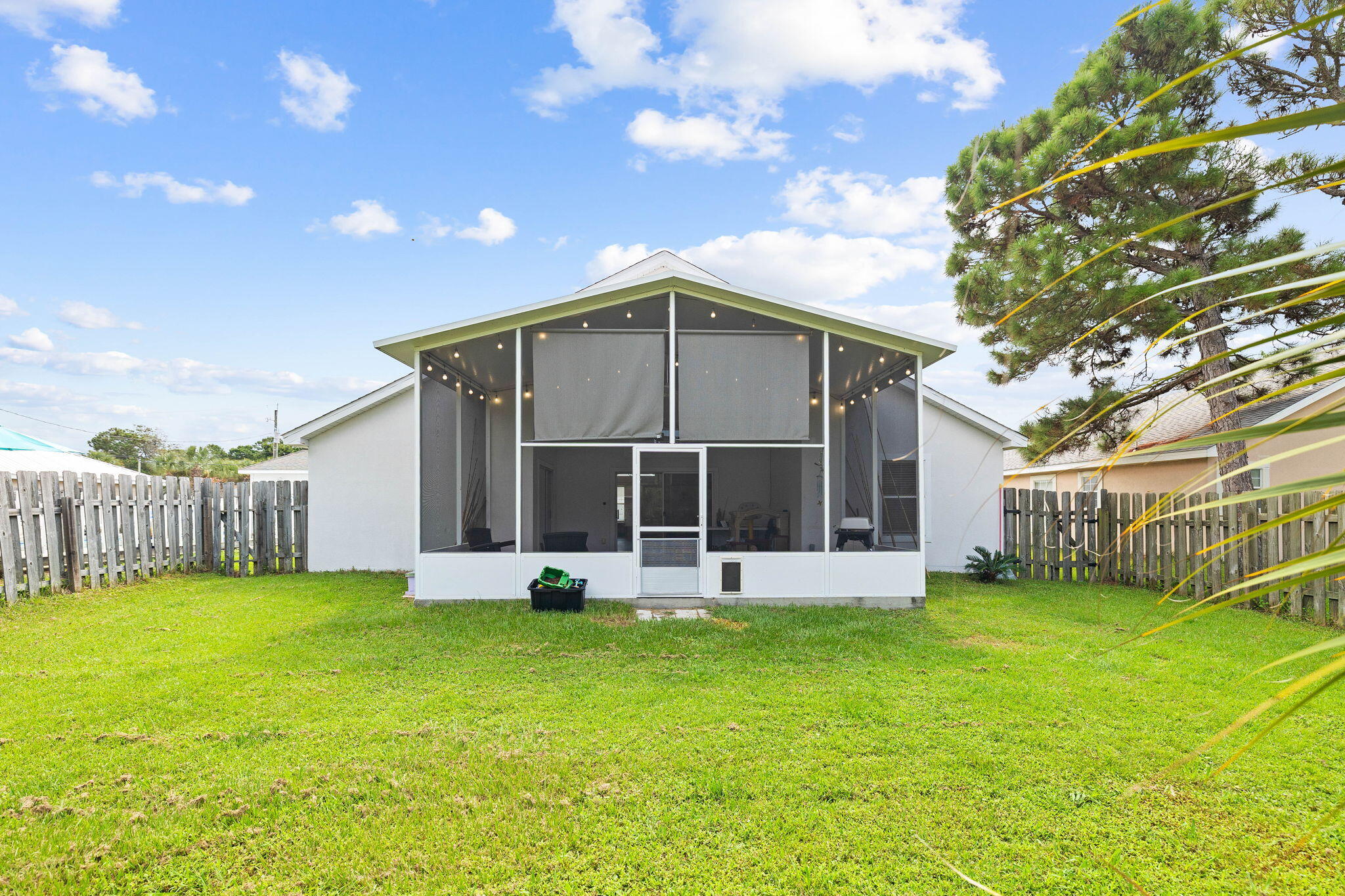 HIDDEN HARBOR ESTATES - Residential