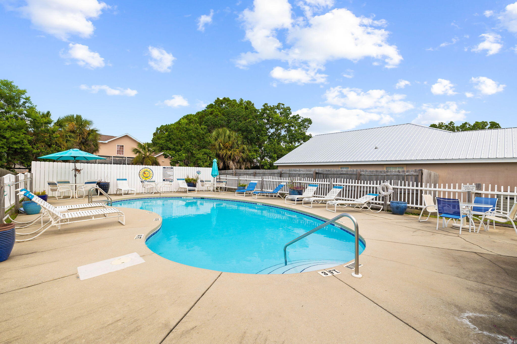 HIDDEN HARBOR ESTATES - Residential