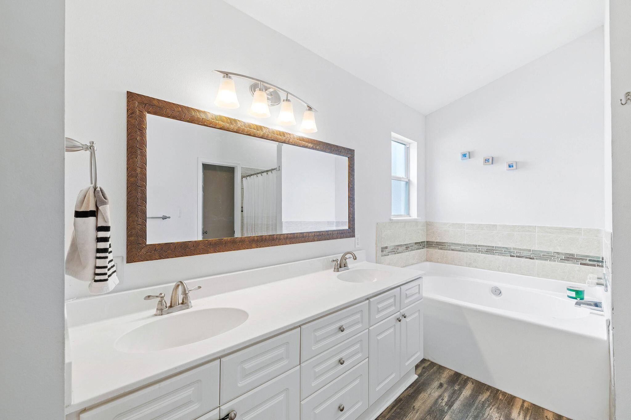 HIDDEN HARBOR ESTATES - Residential