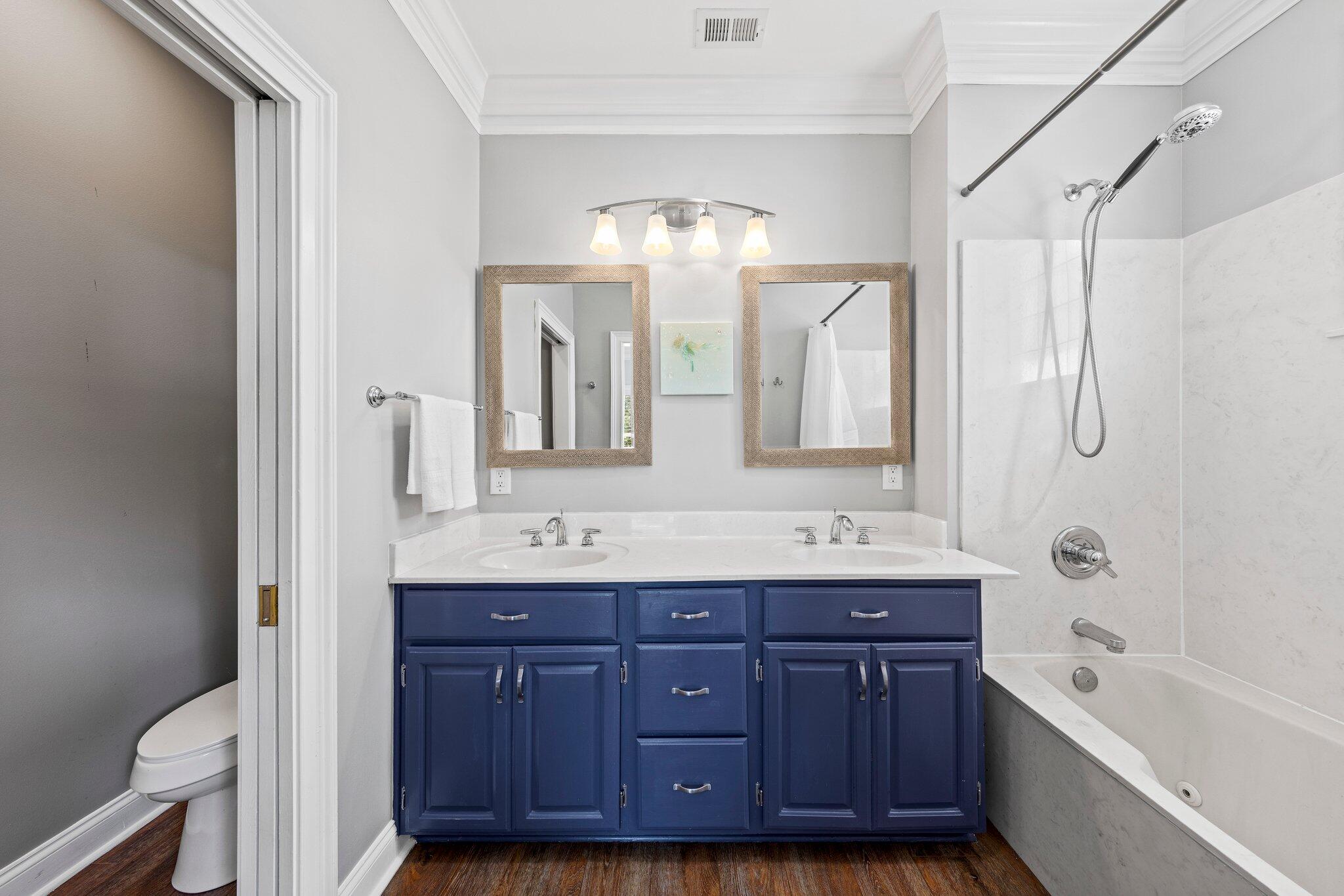 CALUSA BAY S/D - Residential