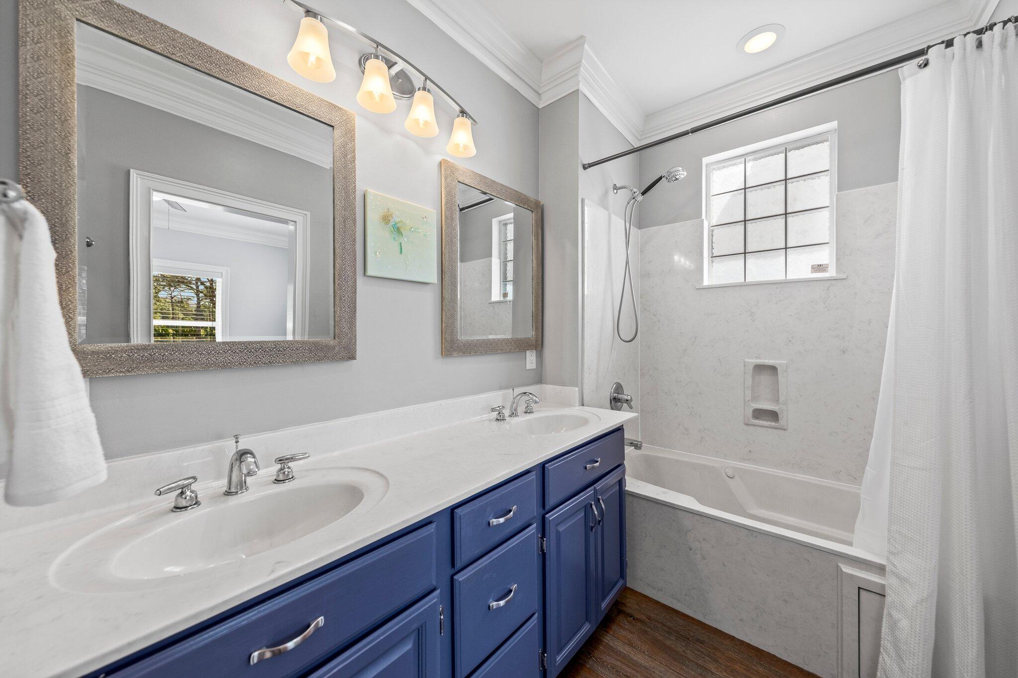 CALUSA BAY S/D - Residential