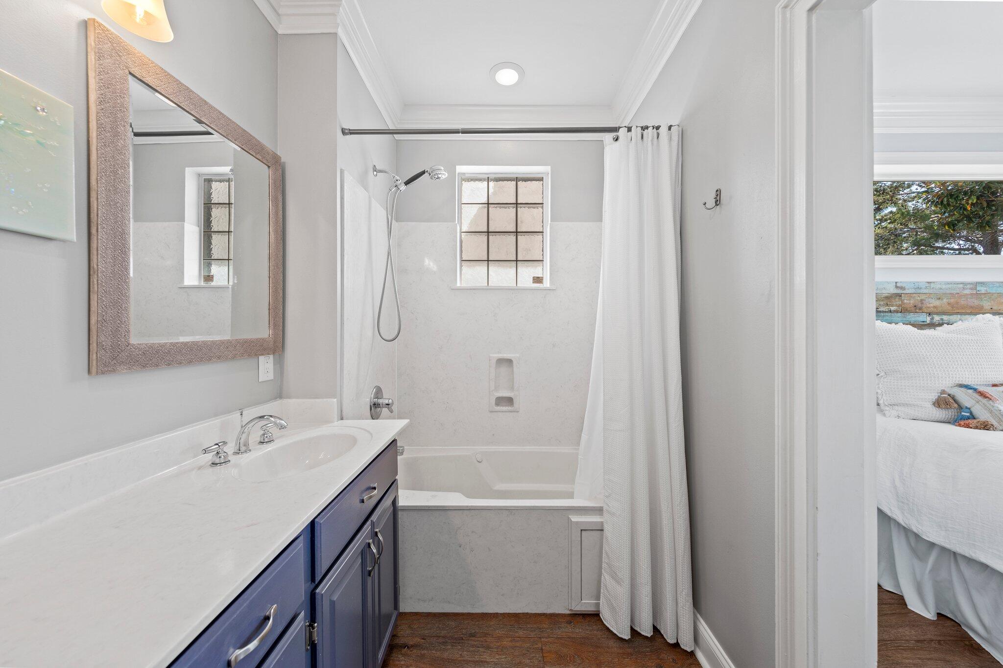 CALUSA BAY S/D - Residential