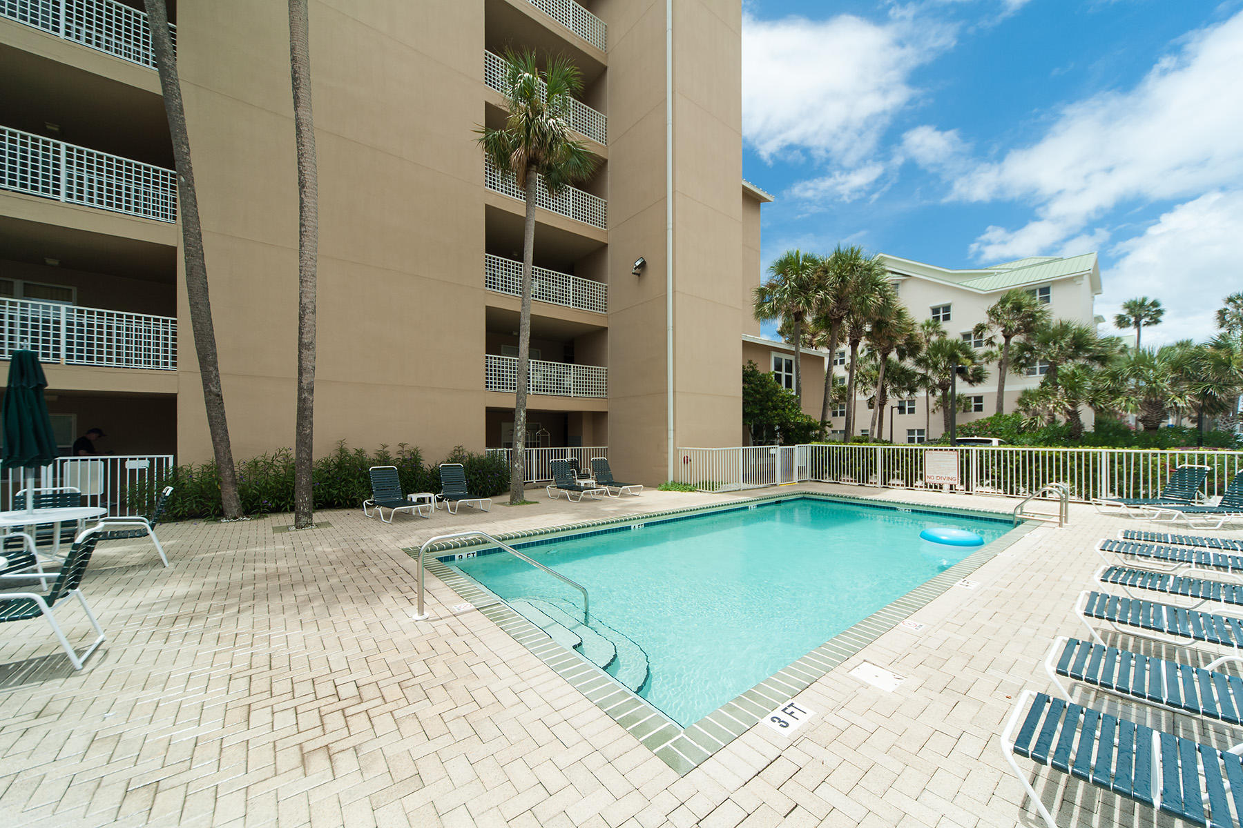 EMERALD DUNES CONDO - Residential