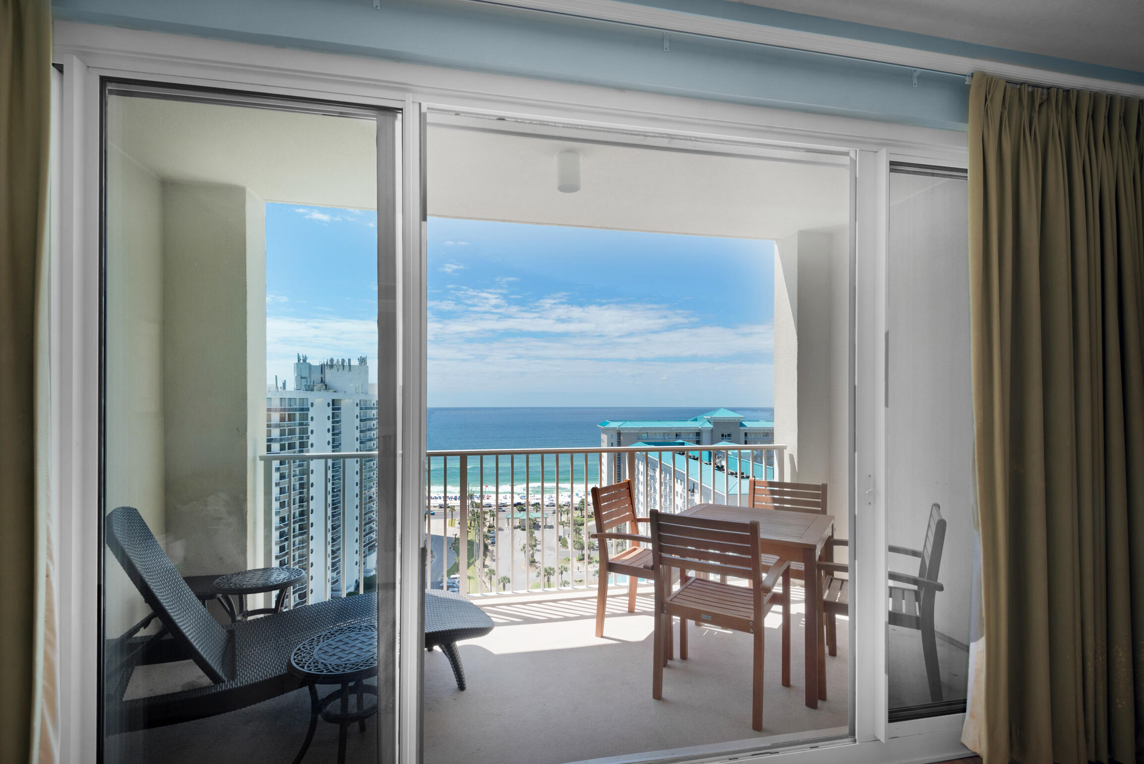 ARIEL DUNES - Residential