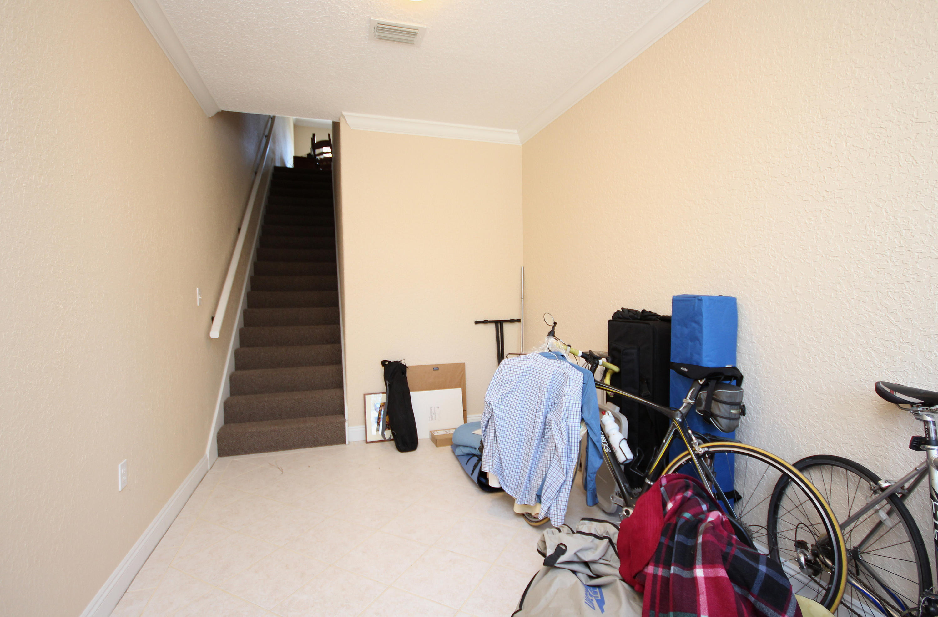 COURTYARD AT GULF PLACE - Residential