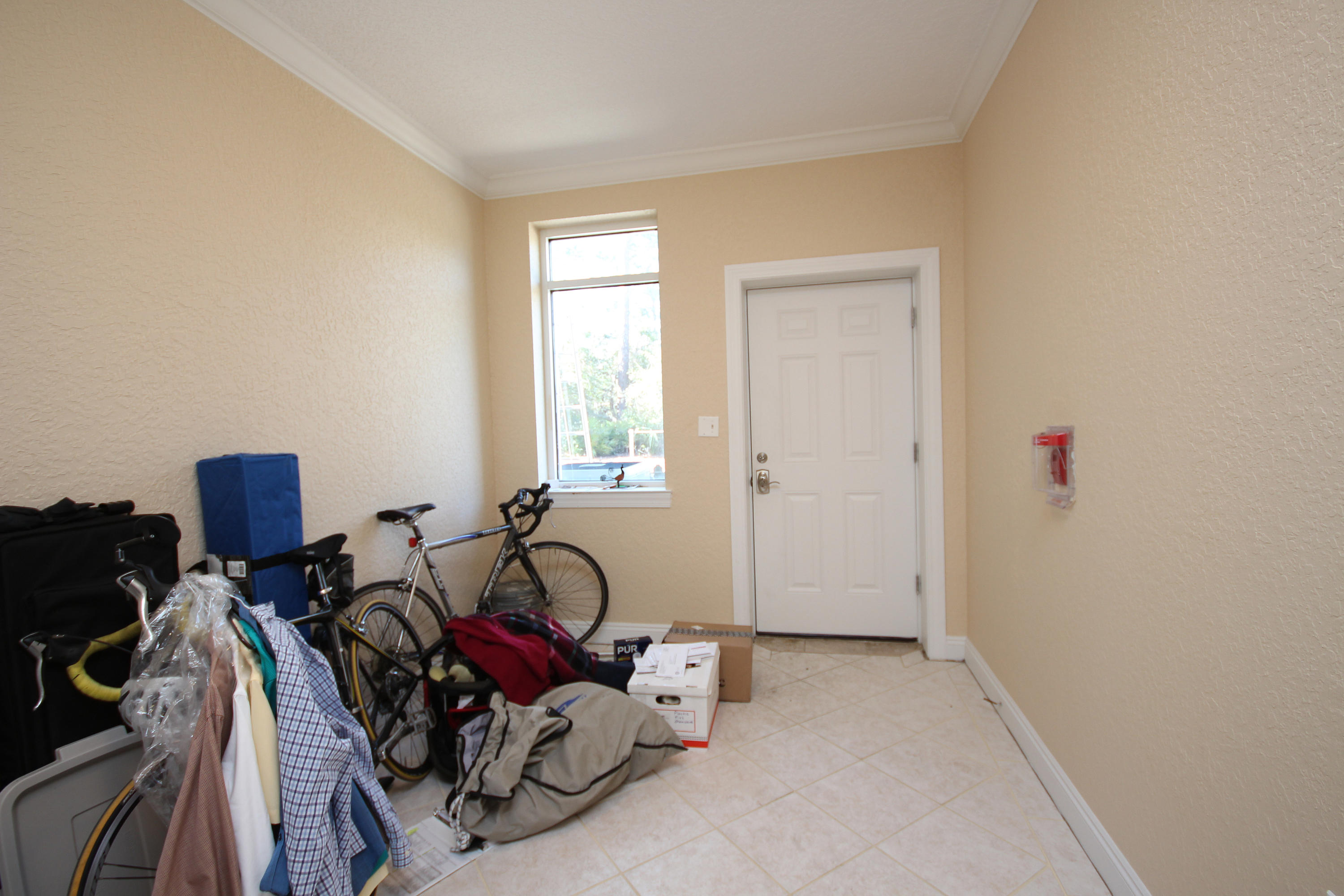 COURTYARD AT GULF PLACE - Residential