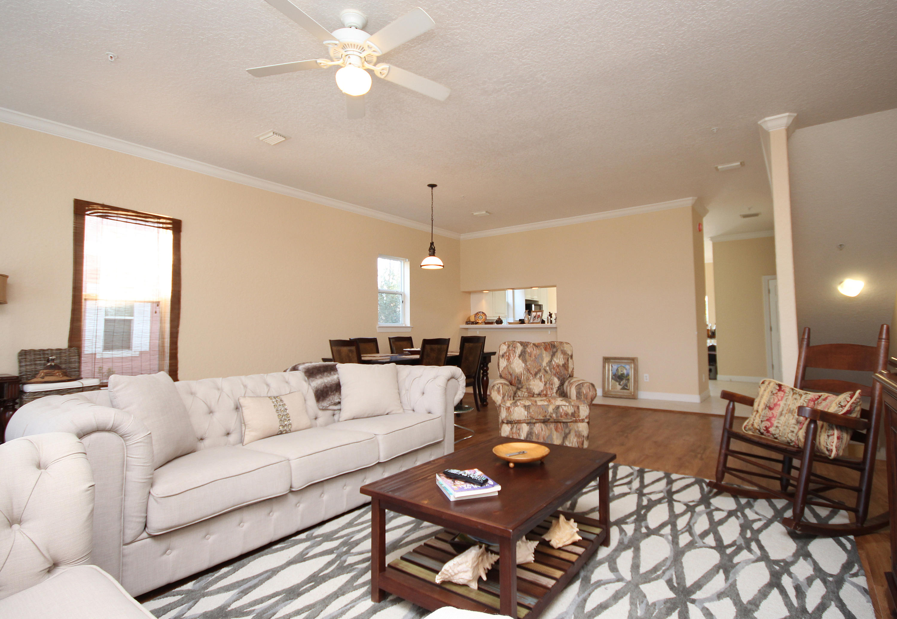 COURTYARD AT GULF PLACE - Residential