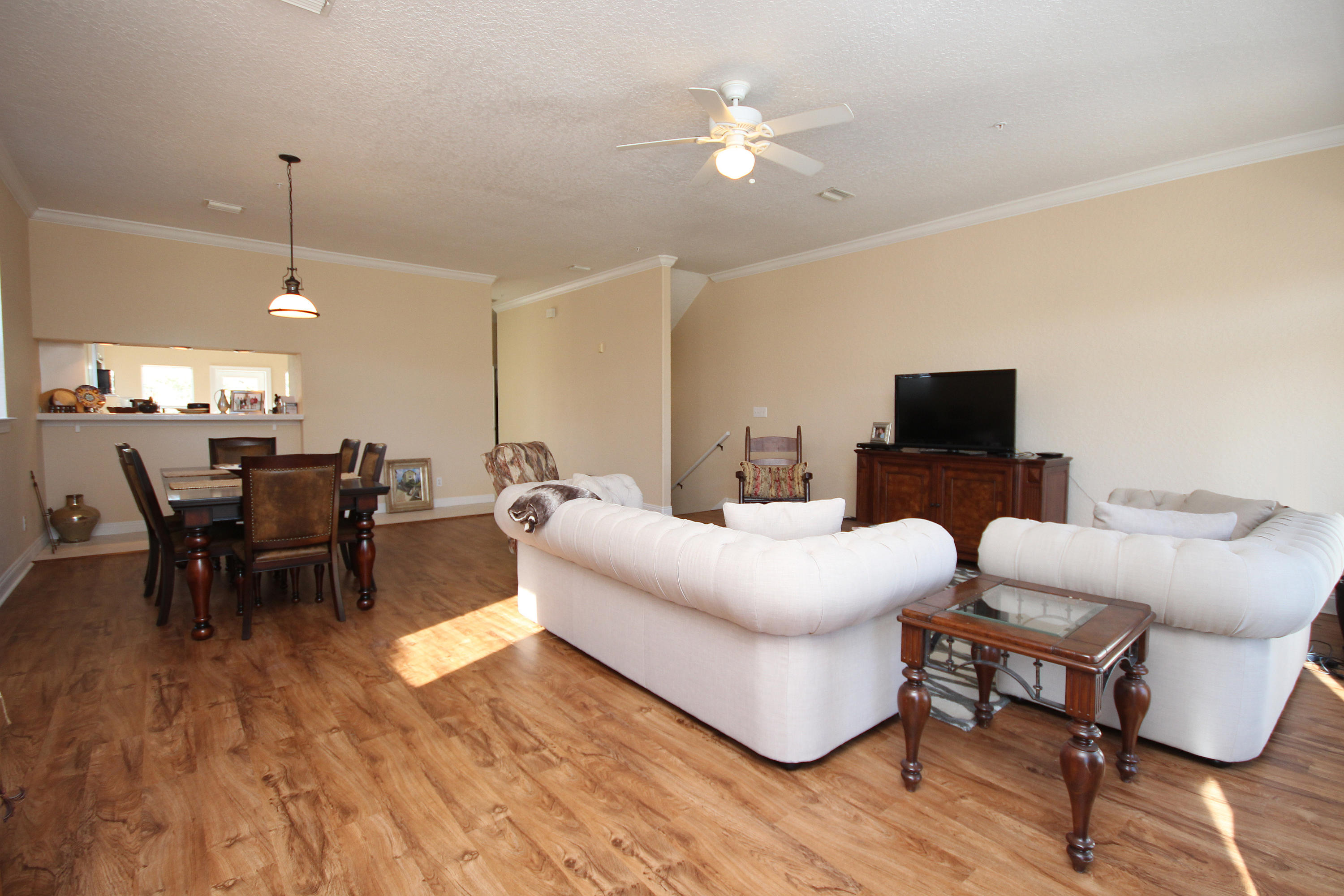 COURTYARD AT GULF PLACE - Residential