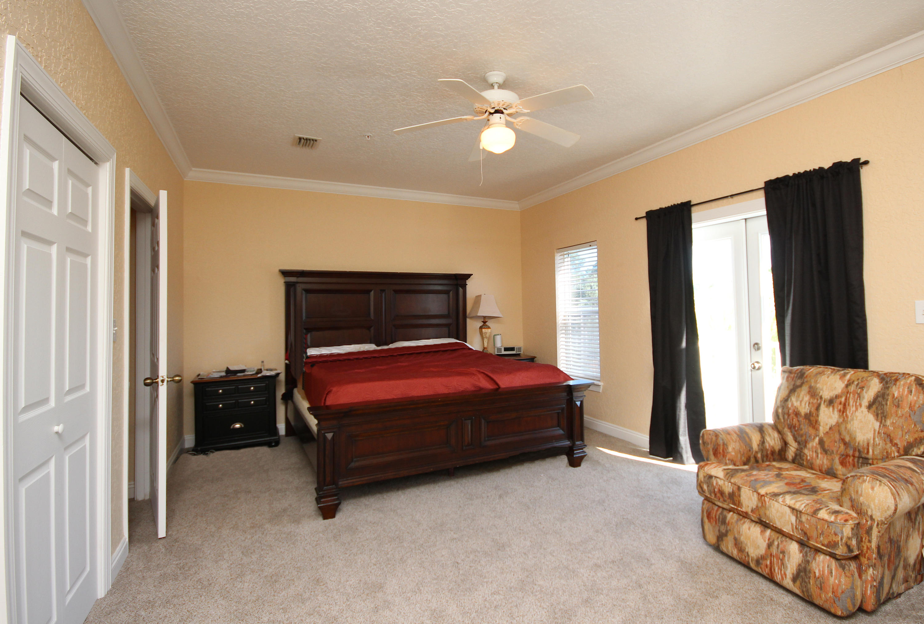 COURTYARD AT GULF PLACE - Residential