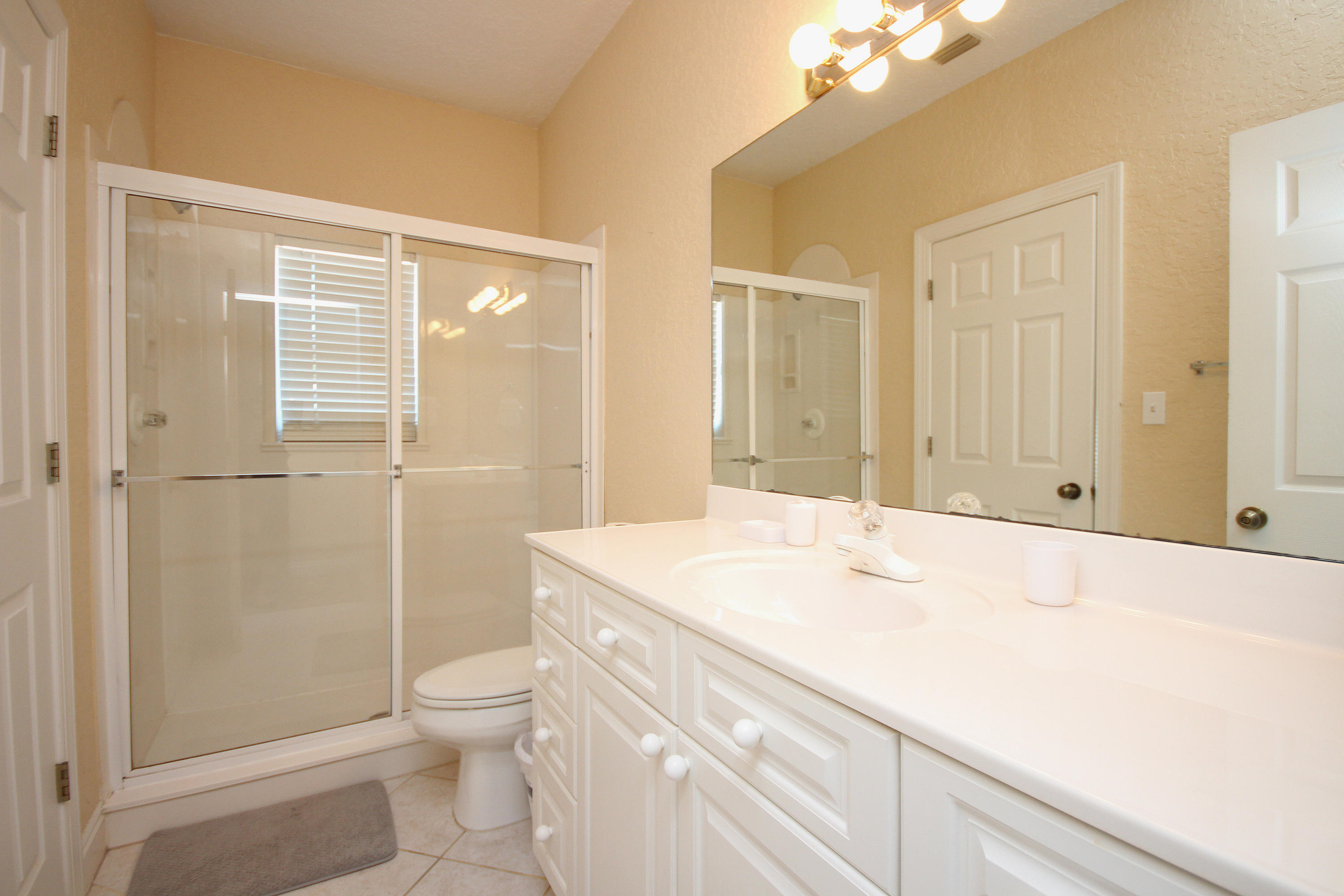 COURTYARD AT GULF PLACE - Residential