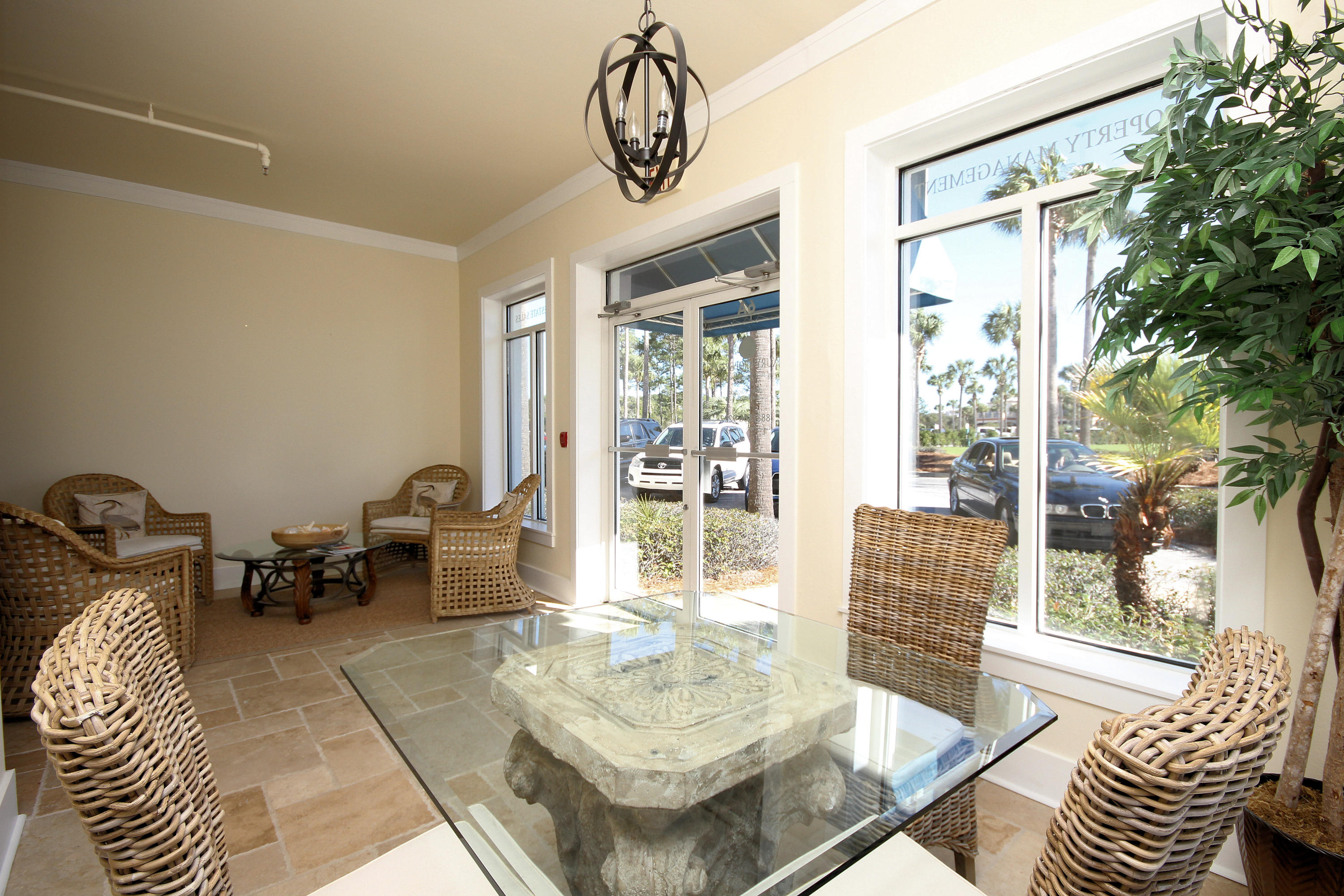 COURTYARD AT GULF PLACE - Residential