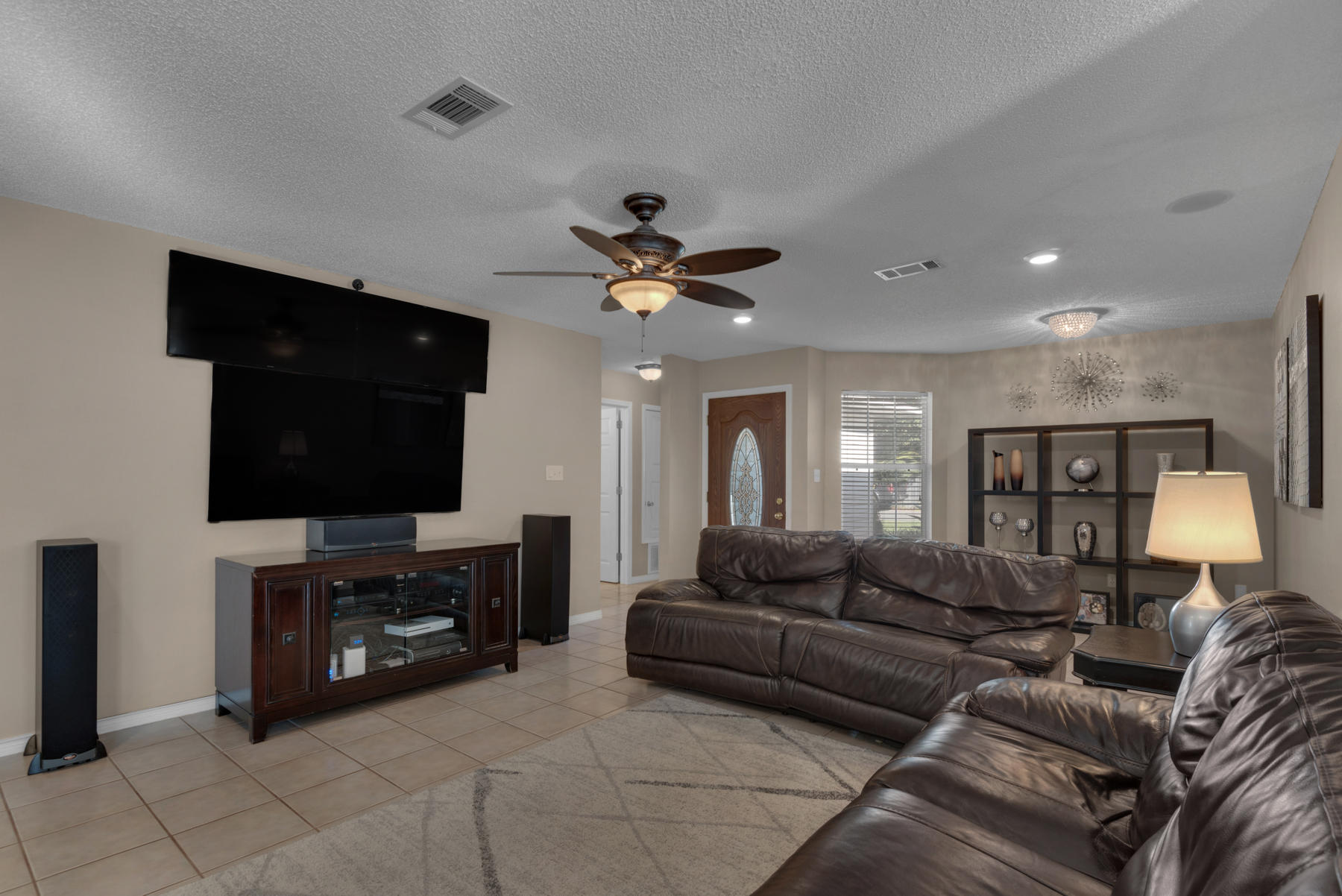 EMERALD ESTATES - Residential