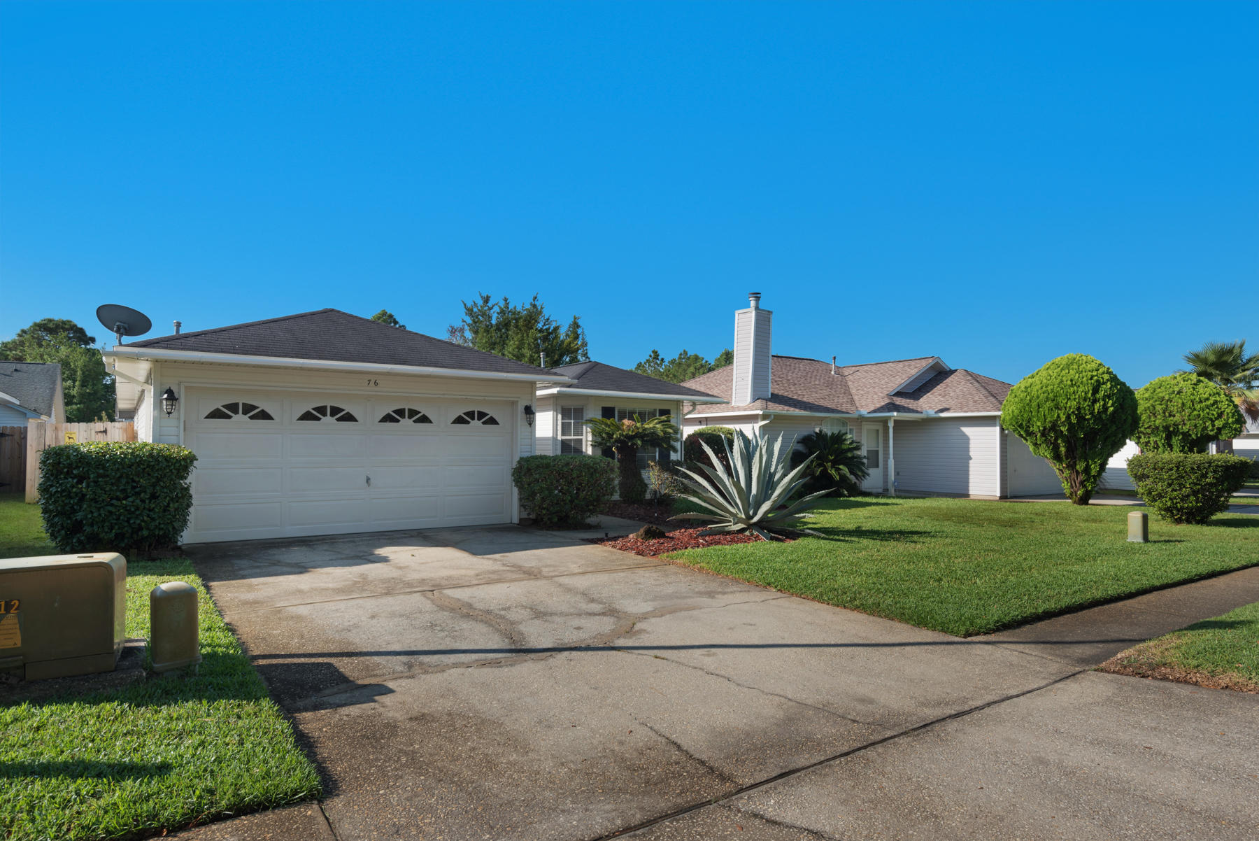 EMERALD ESTATES - Residential