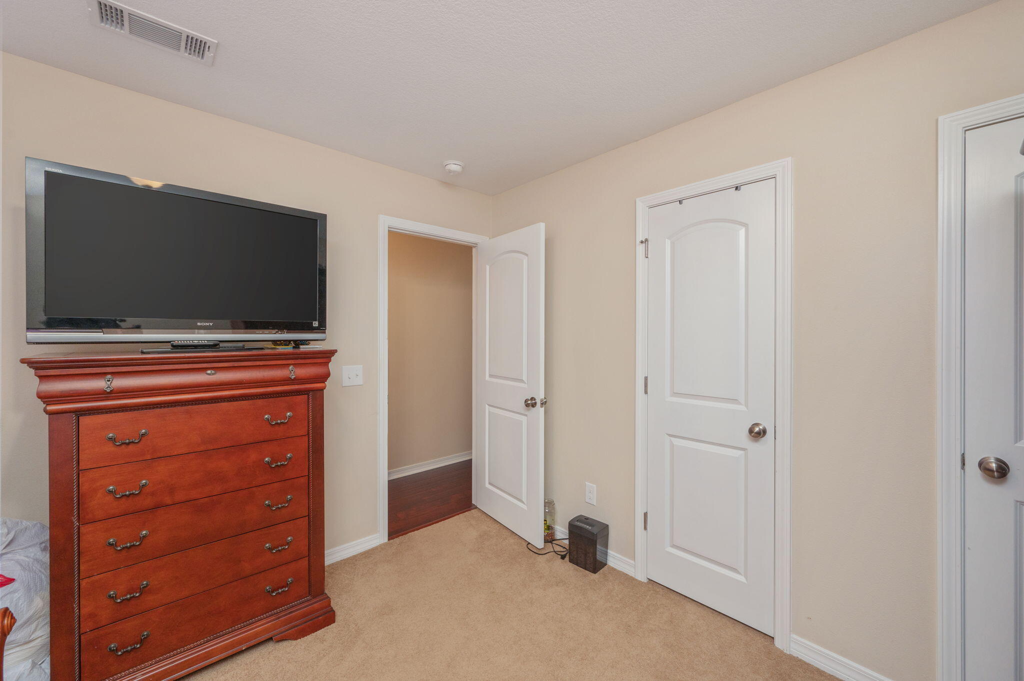 PINE VIEW - Residential