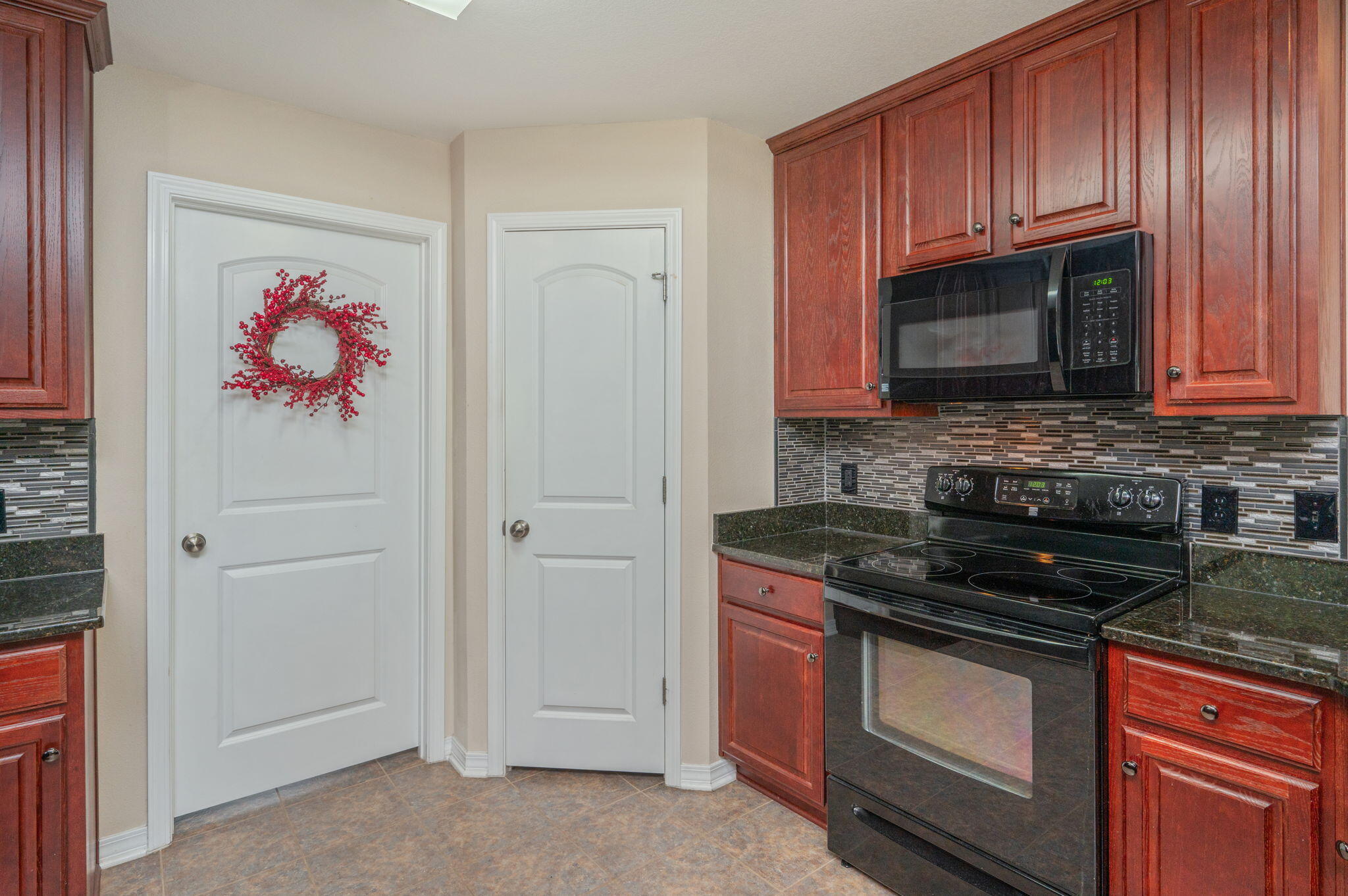 PINE VIEW - Residential