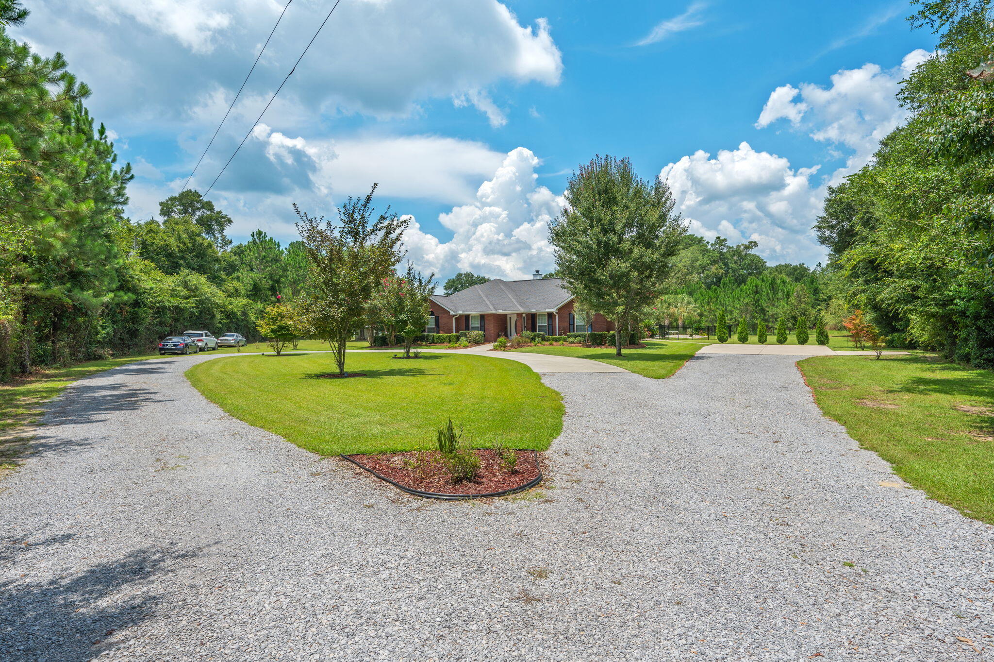 PINE VIEW - Residential