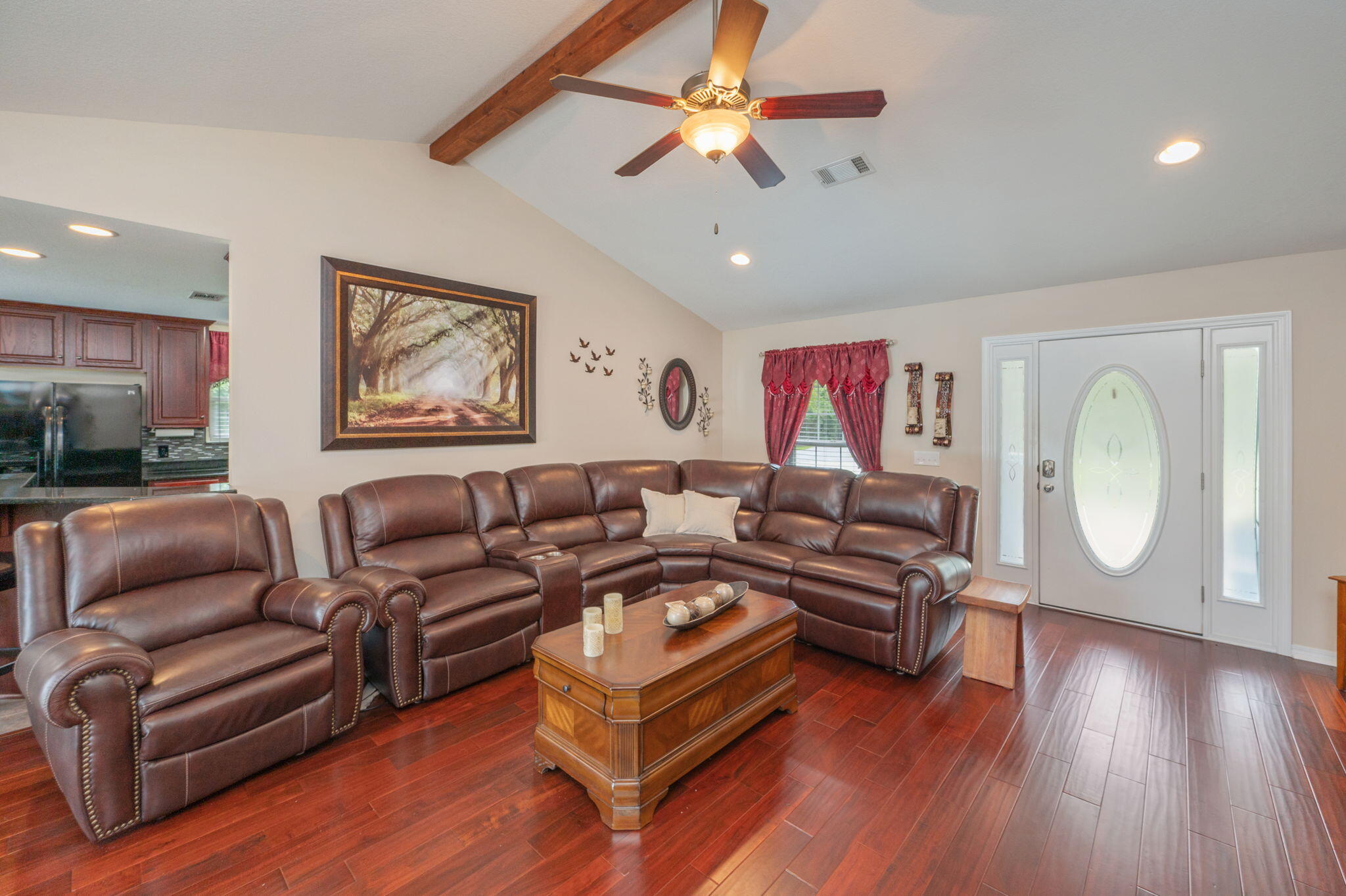 PINE VIEW - Residential