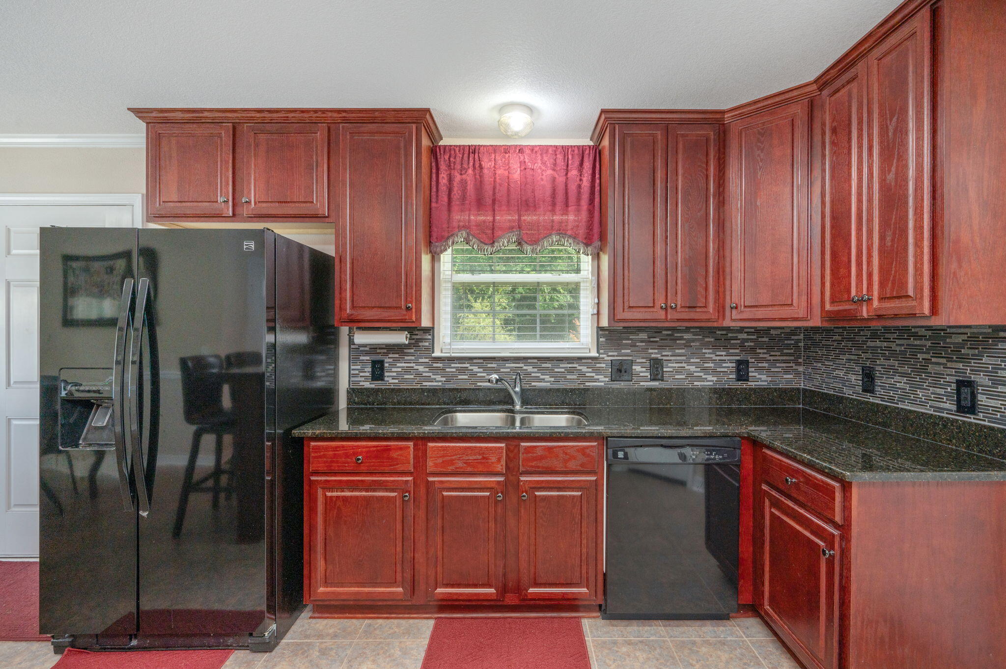 PINE VIEW - Residential