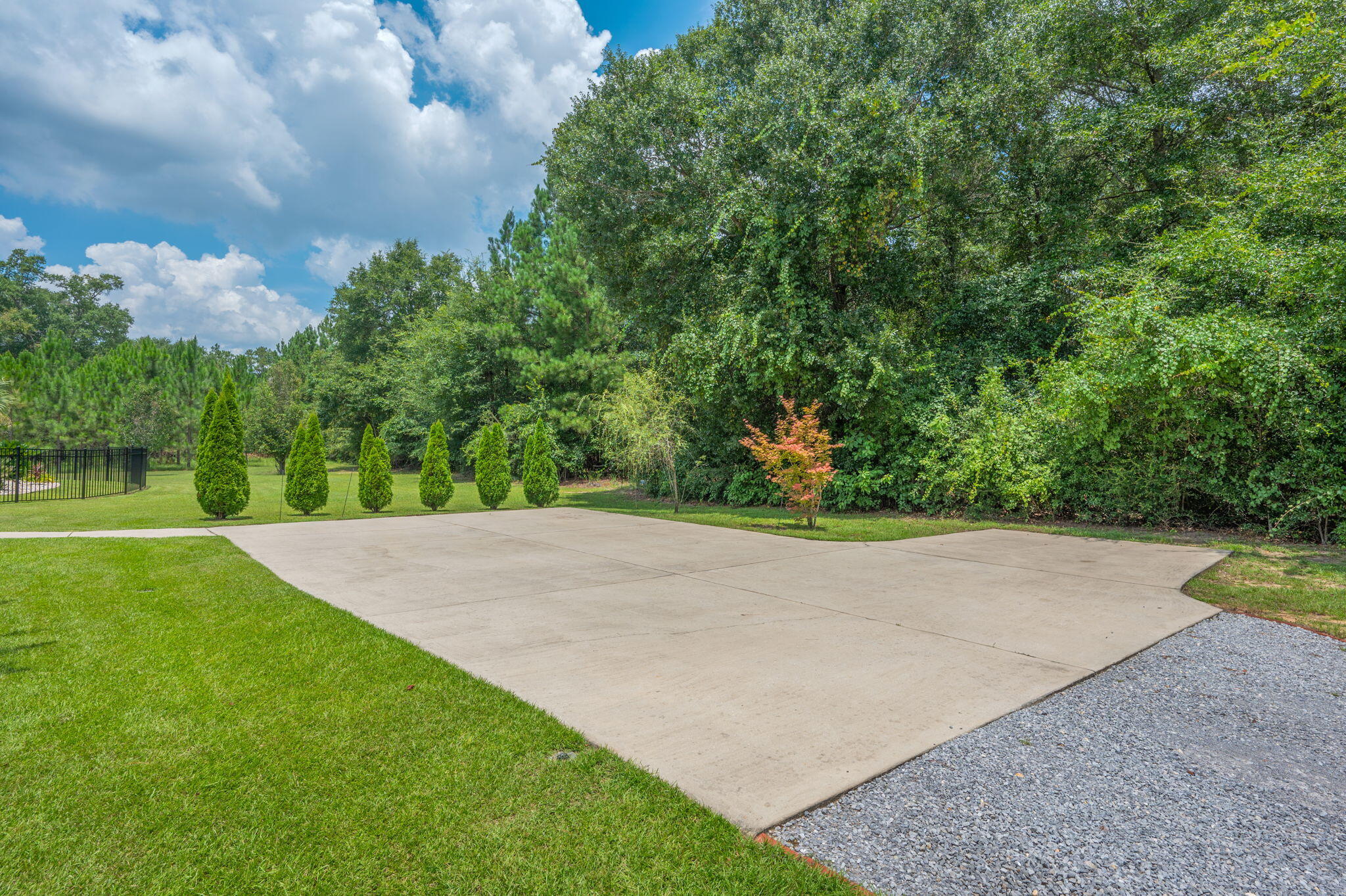 PINE VIEW - Residential