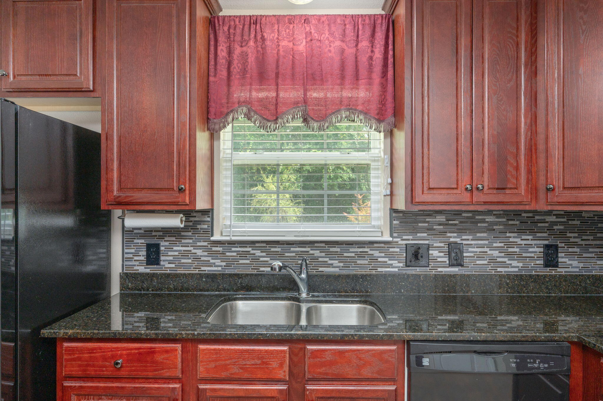 PINE VIEW - Residential