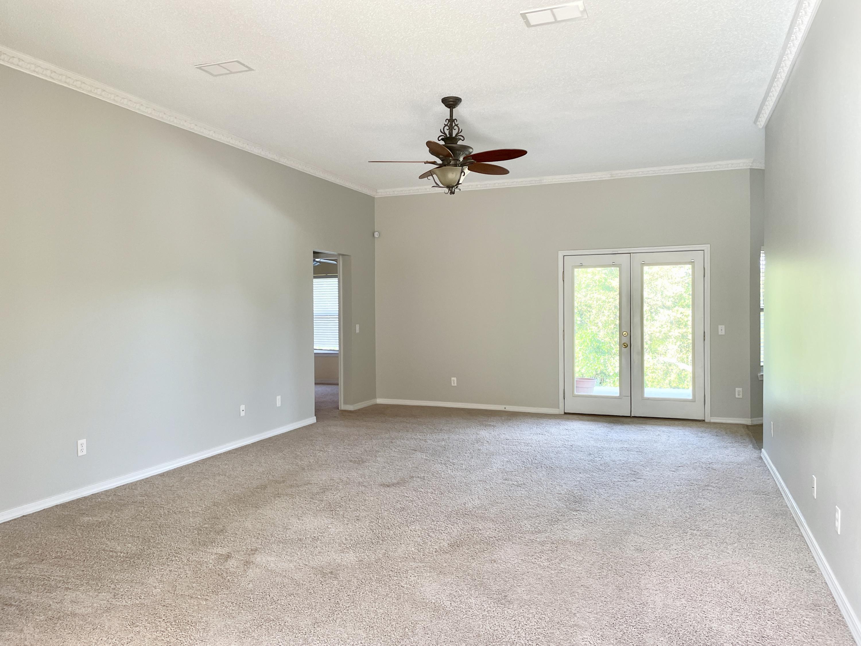 COUNTRYVIEW ESTATES 10TH ADDN - Residential