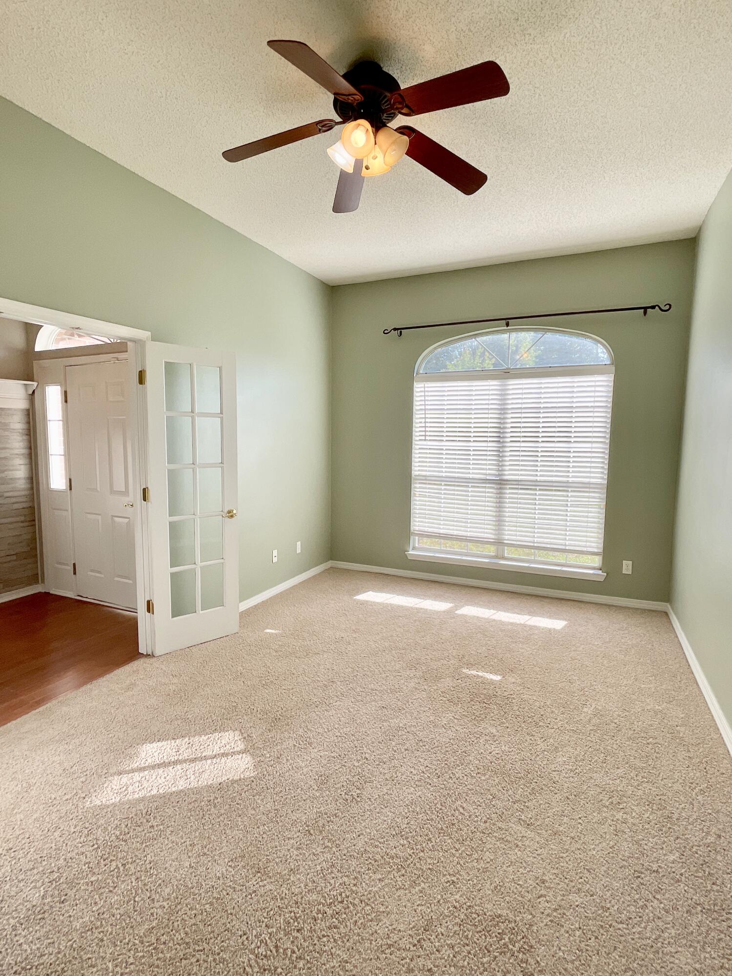 COUNTRYVIEW ESTATES 10TH ADDN - Residential