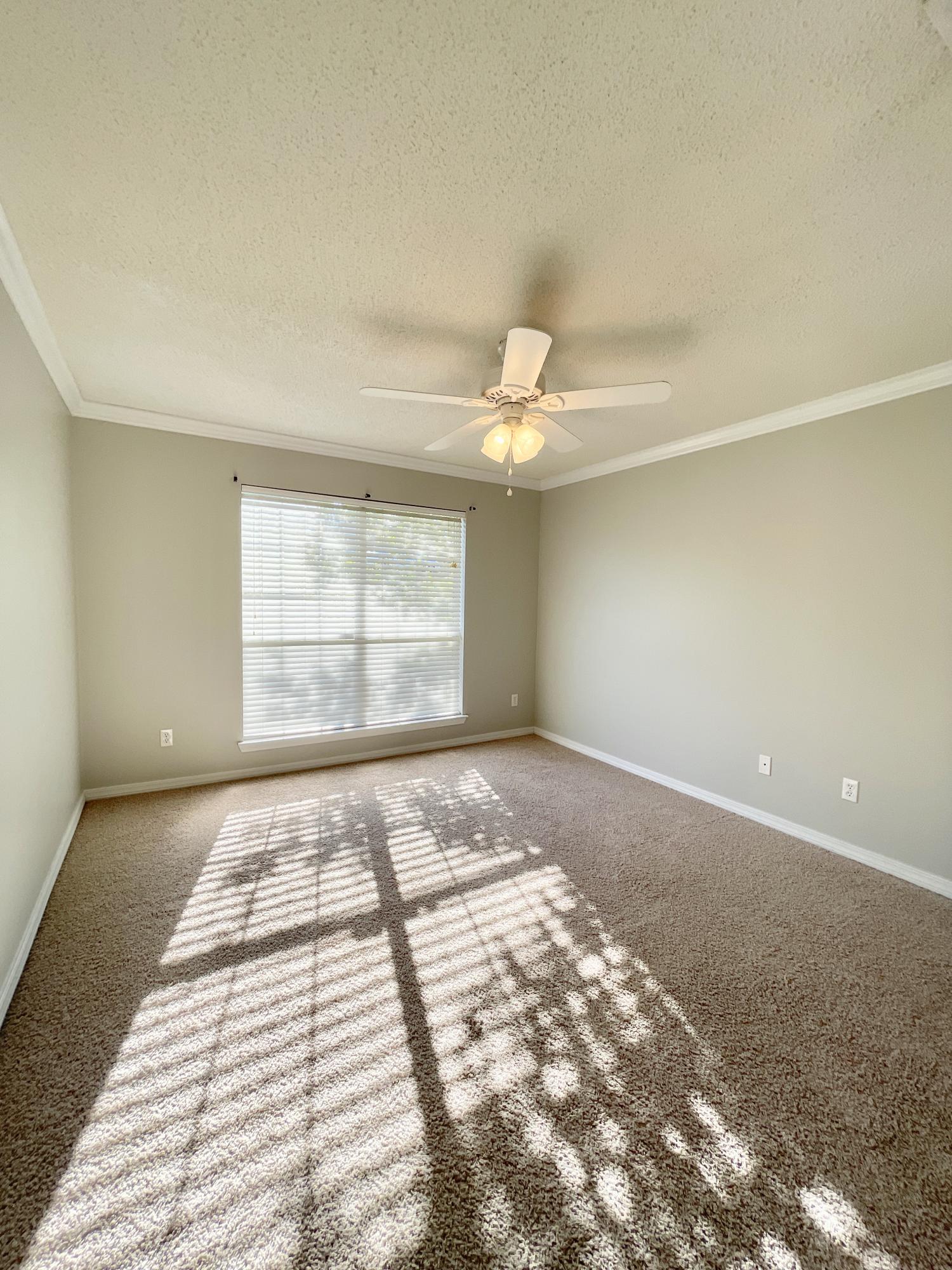 COUNTRYVIEW ESTATES 10TH ADDN - Residential