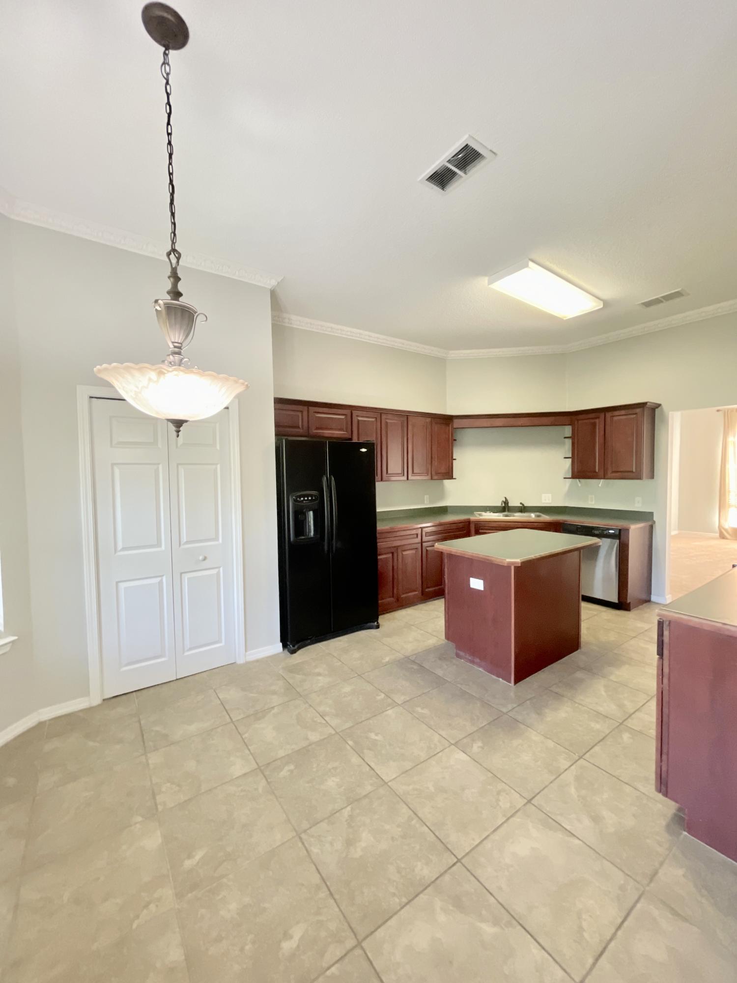 COUNTRYVIEW ESTATES 10TH ADDN - Residential