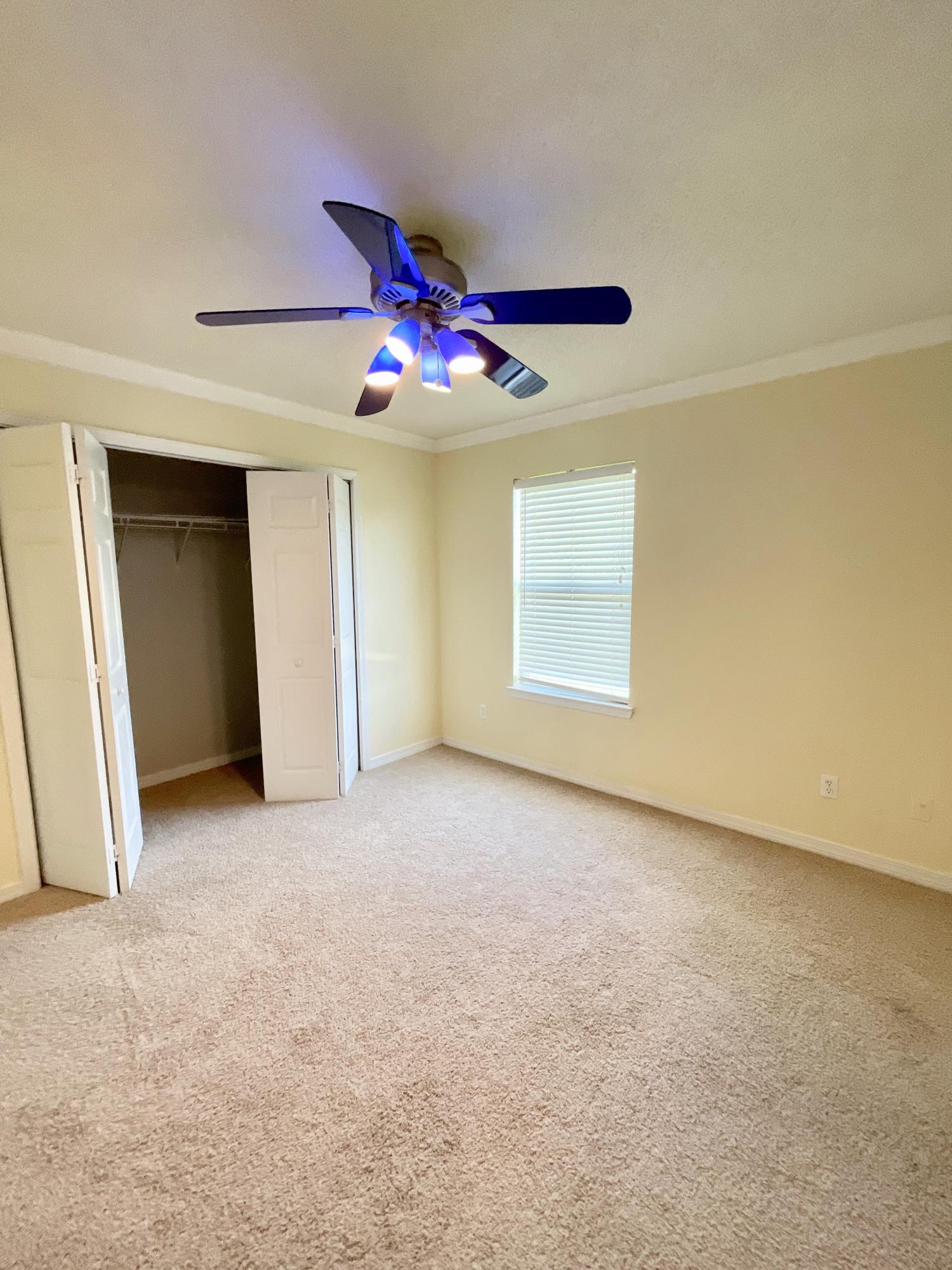 COUNTRYVIEW ESTATES 10TH ADDN - Residential