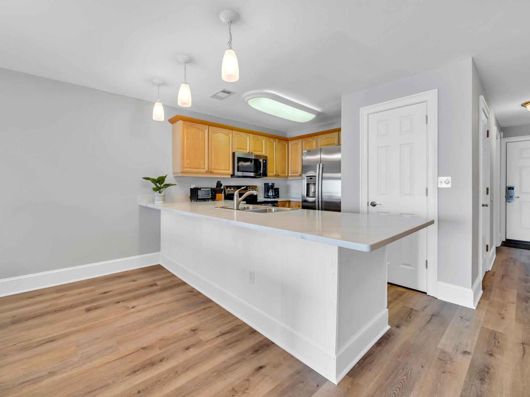 CRYSTAL DUNES CONDO - Residential
