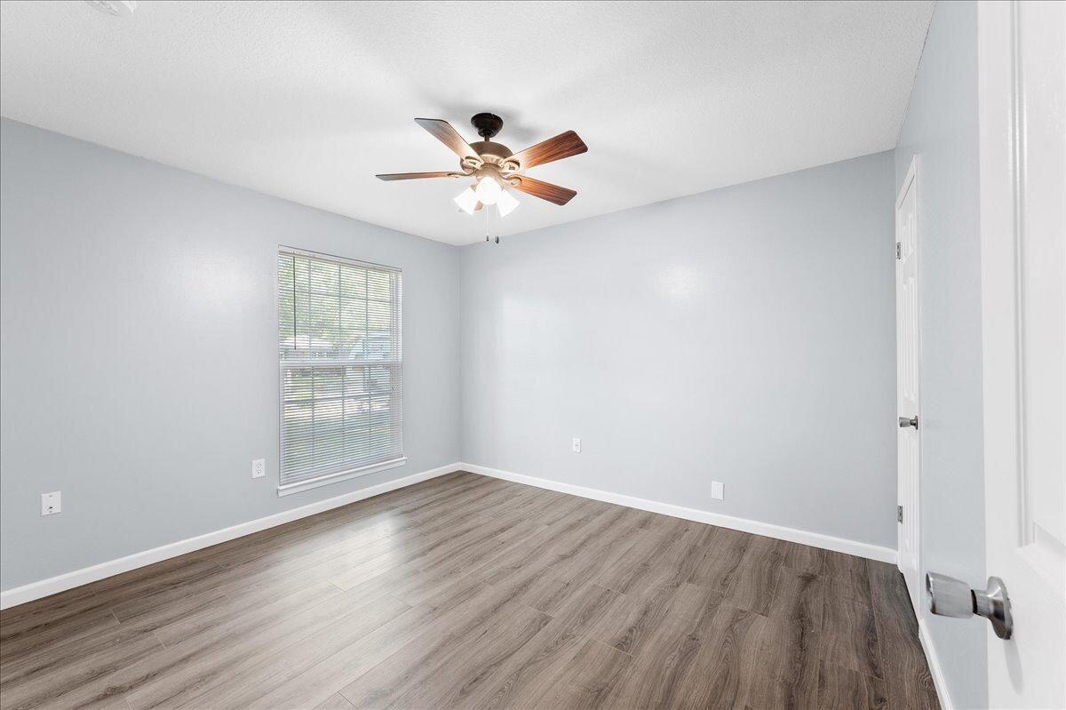 SHERWOOD FOREST - Residential Lease