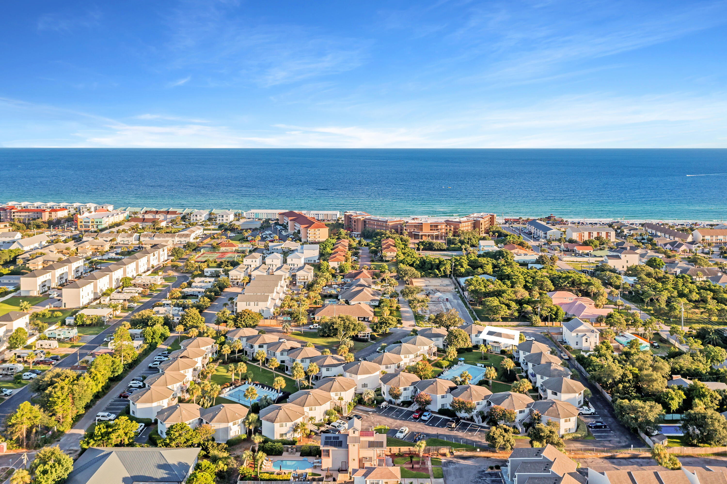 CRYSTAL VILLAGE CONDO PH 1 - Residential