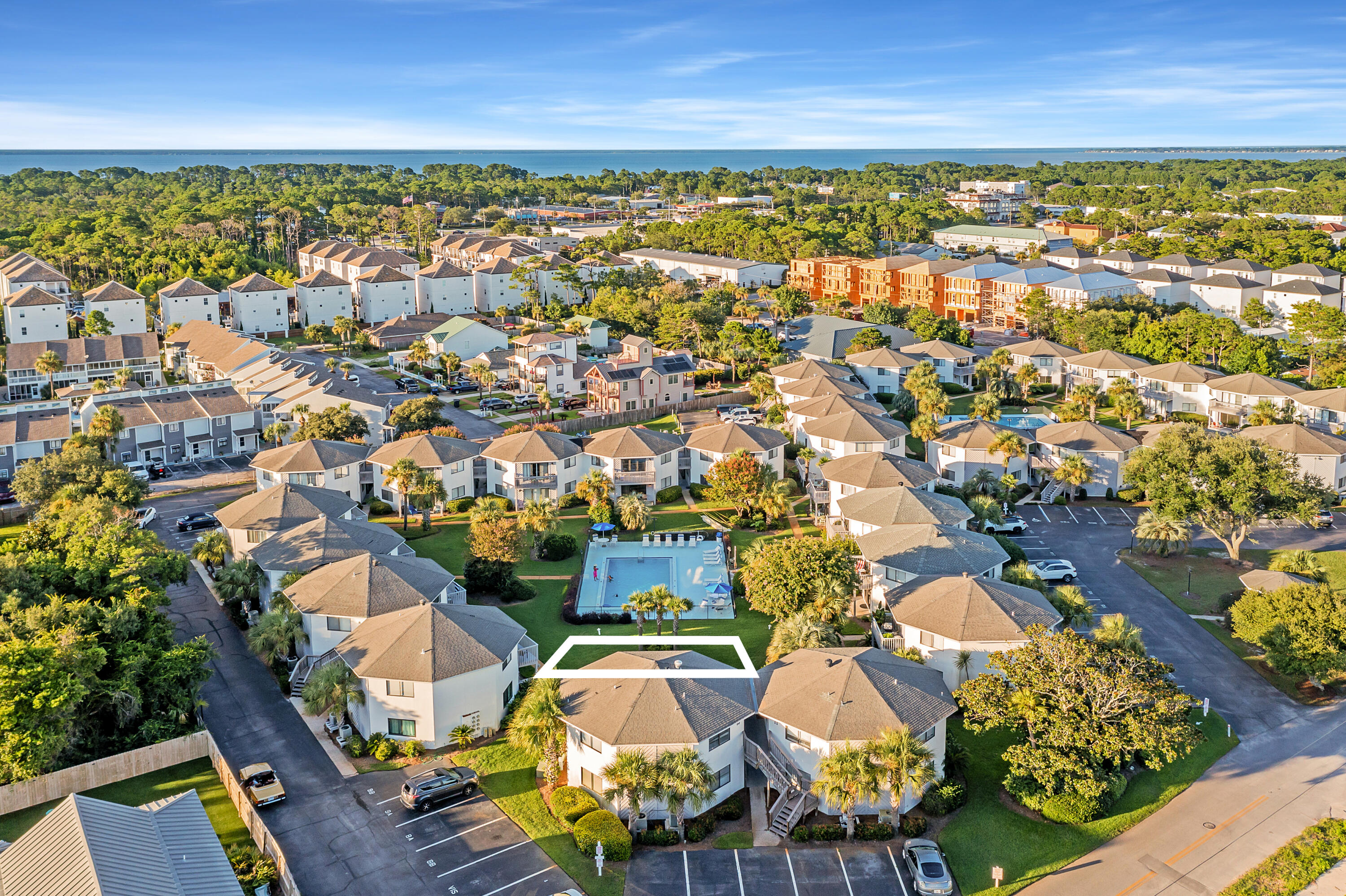 CRYSTAL VILLAGE CONDO PH 1 - Residential