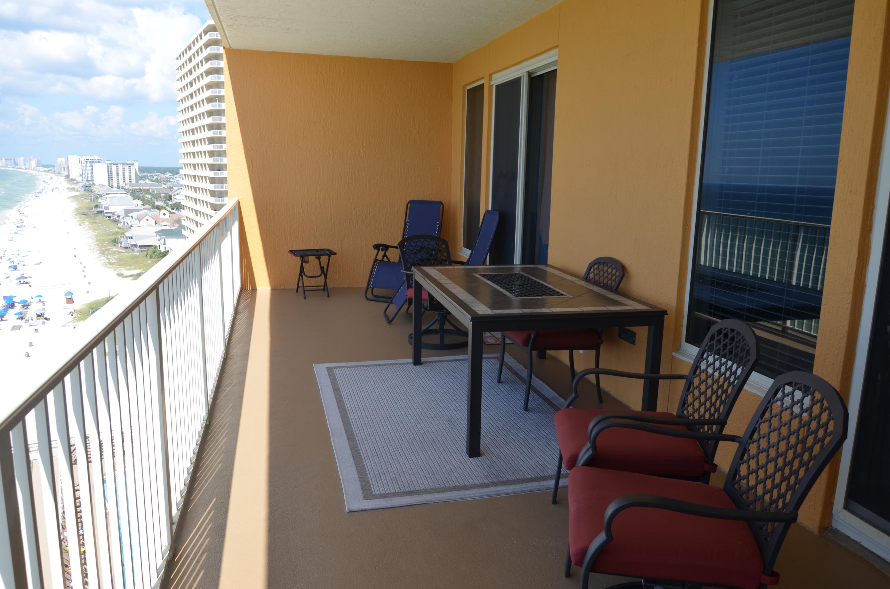 TREASURE ISLAND - Residential