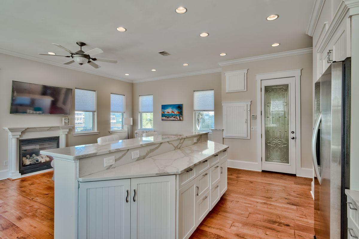 DESTIN POINTE - Residential