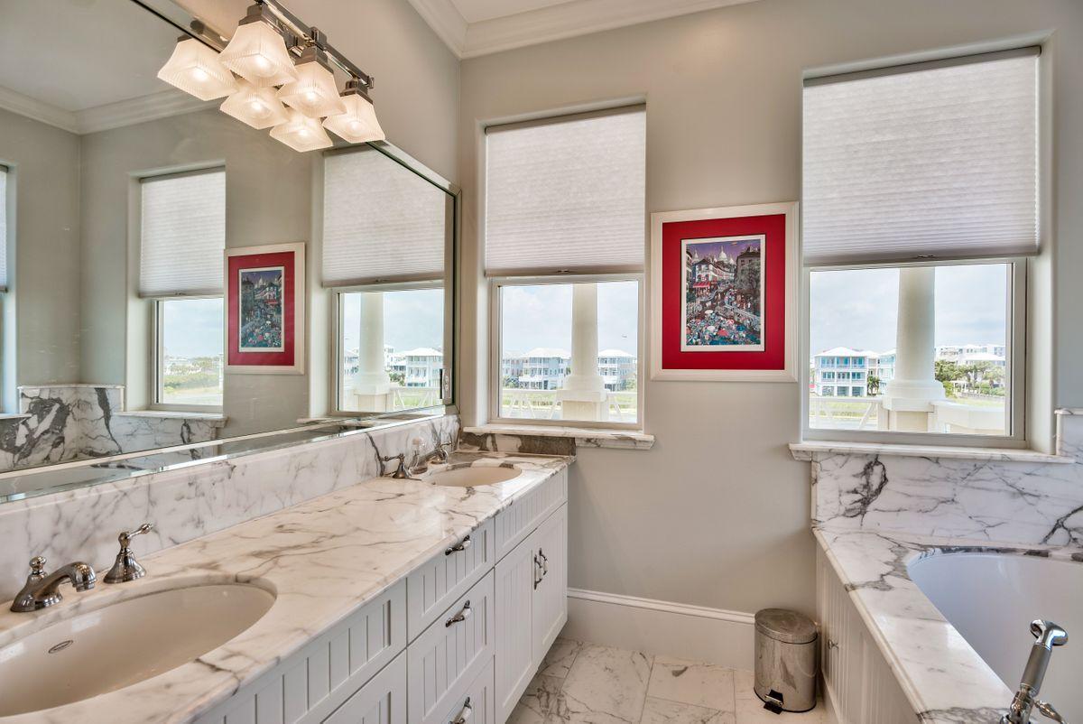 DESTIN POINTE - Residential