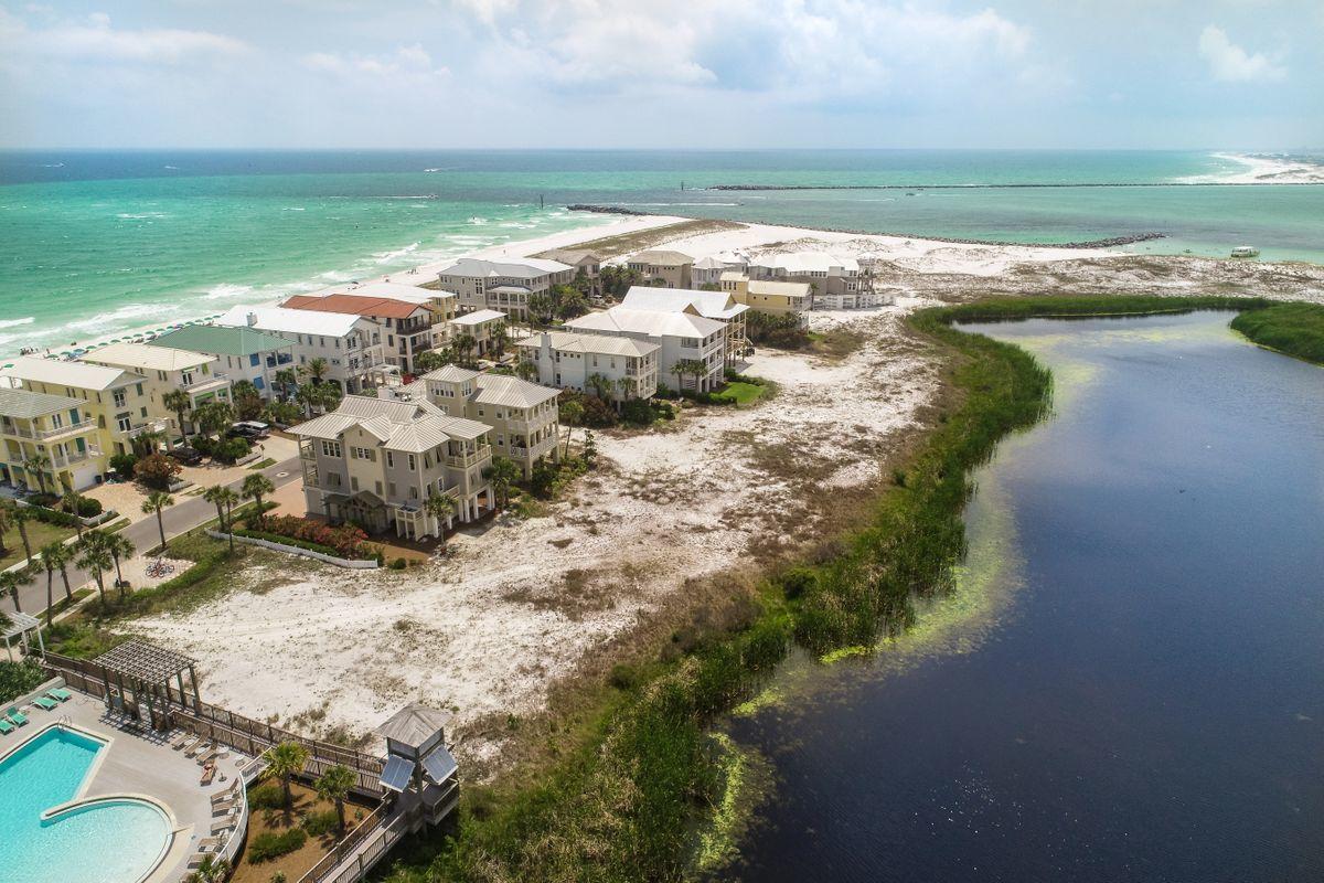 DESTIN POINTE - Residential
