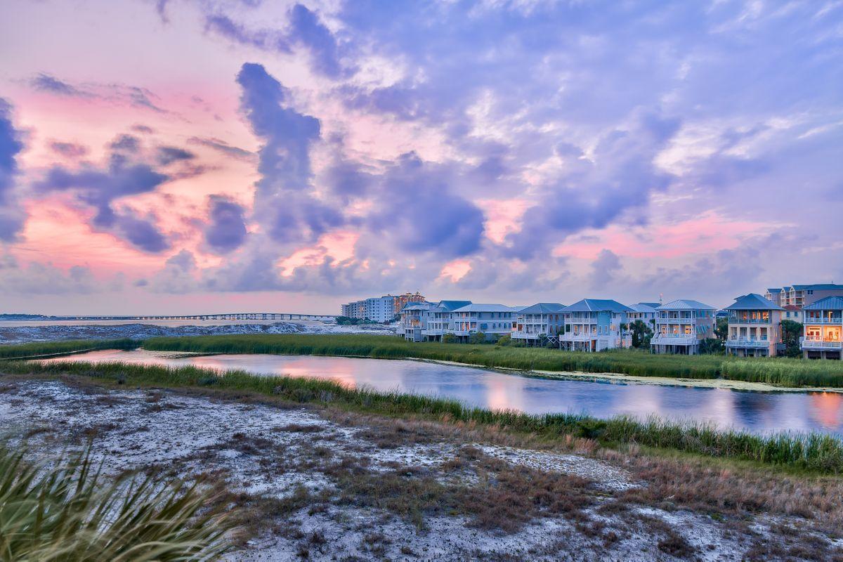 DESTIN POINTE - Residential